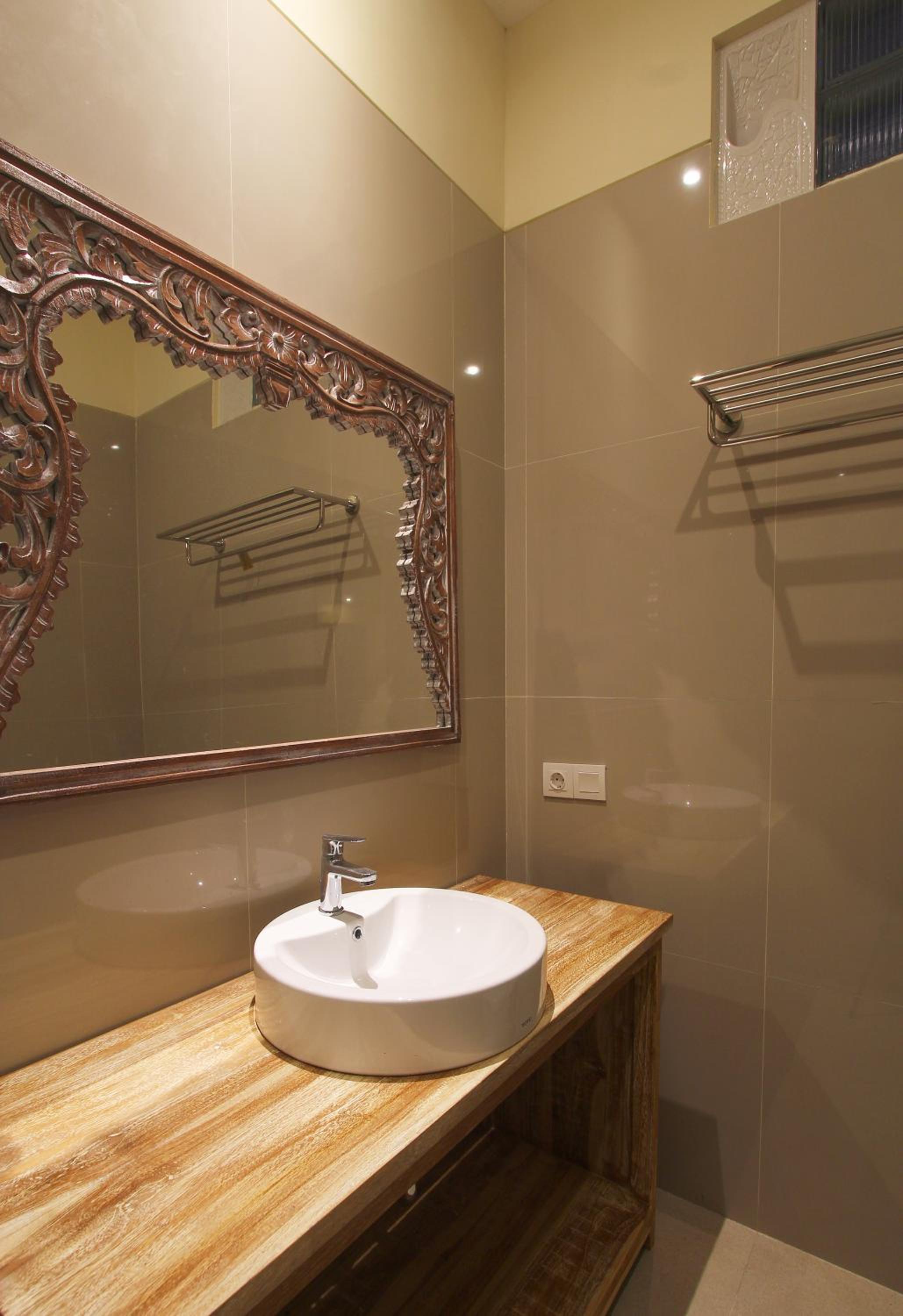 Standard Double Room - Photo 5