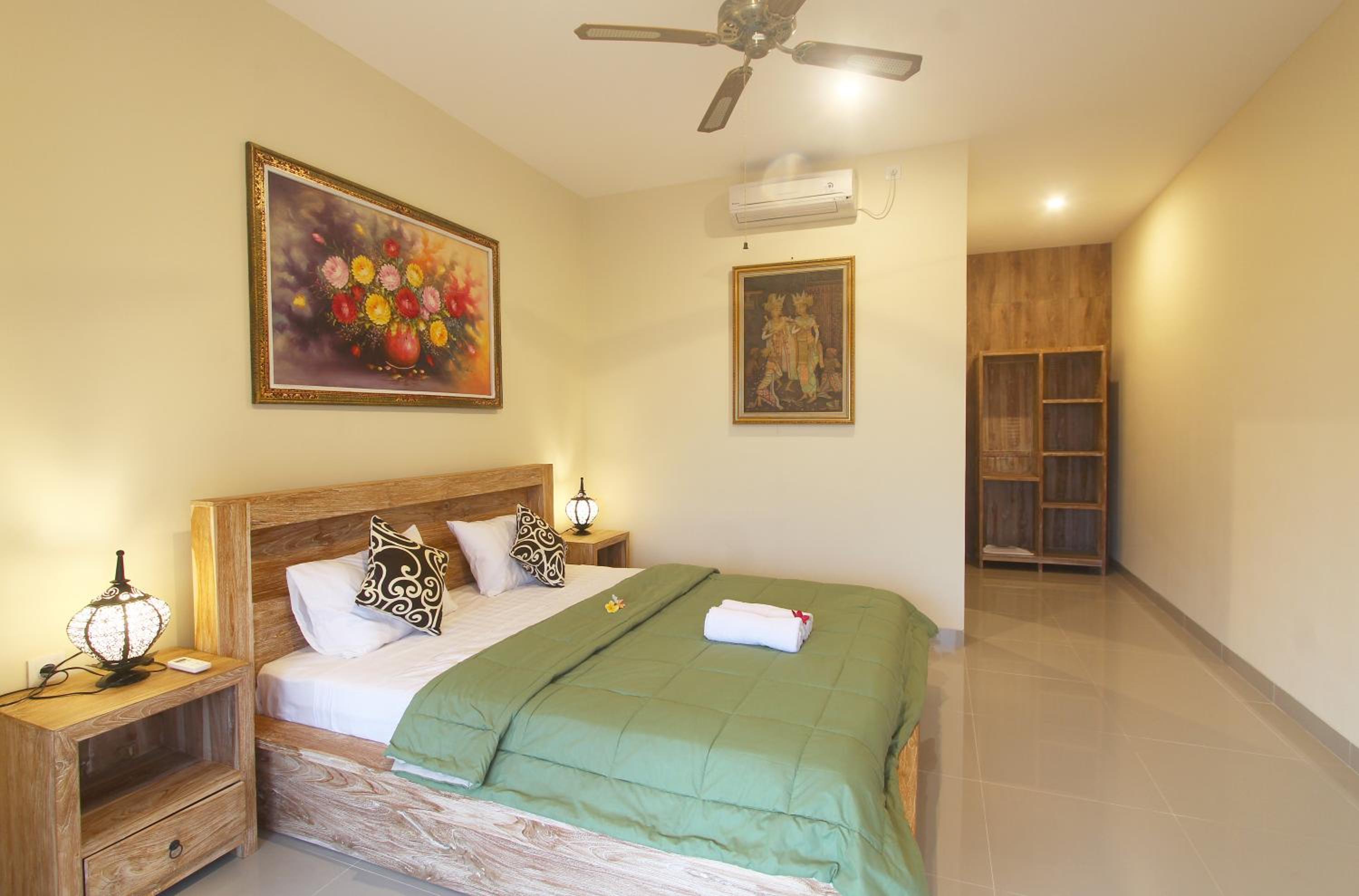 Deluxe Double Room - Photo 8