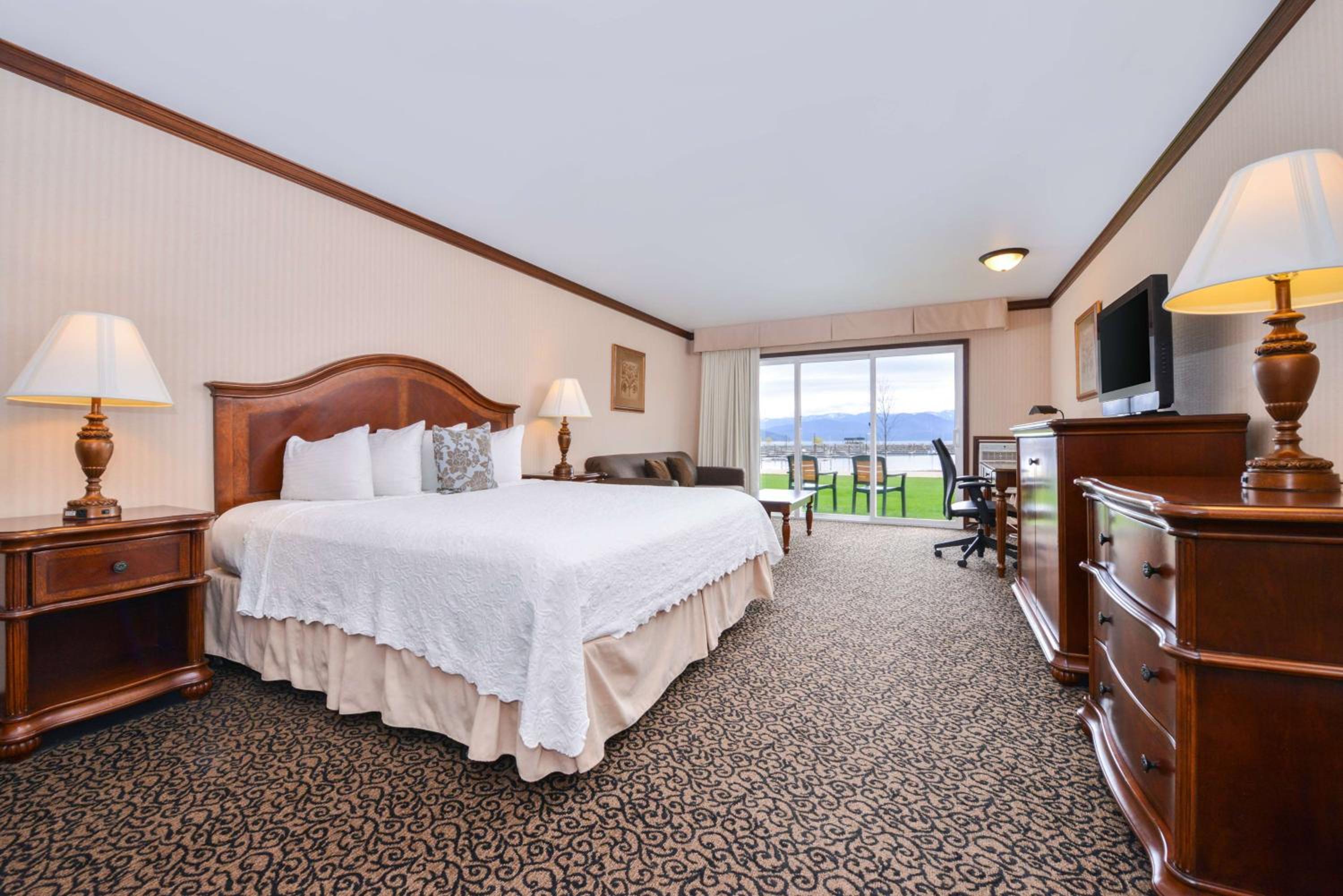 King Room With Kitchenette - Non Smoking
