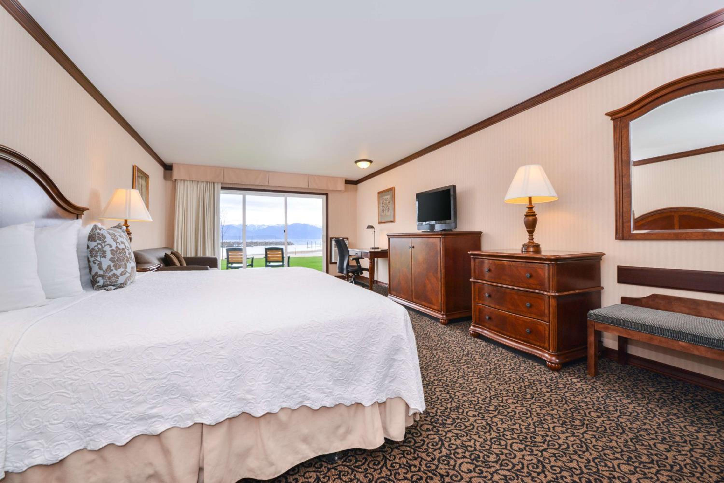 King Room With Kitchenette - Non Smoking photo 2