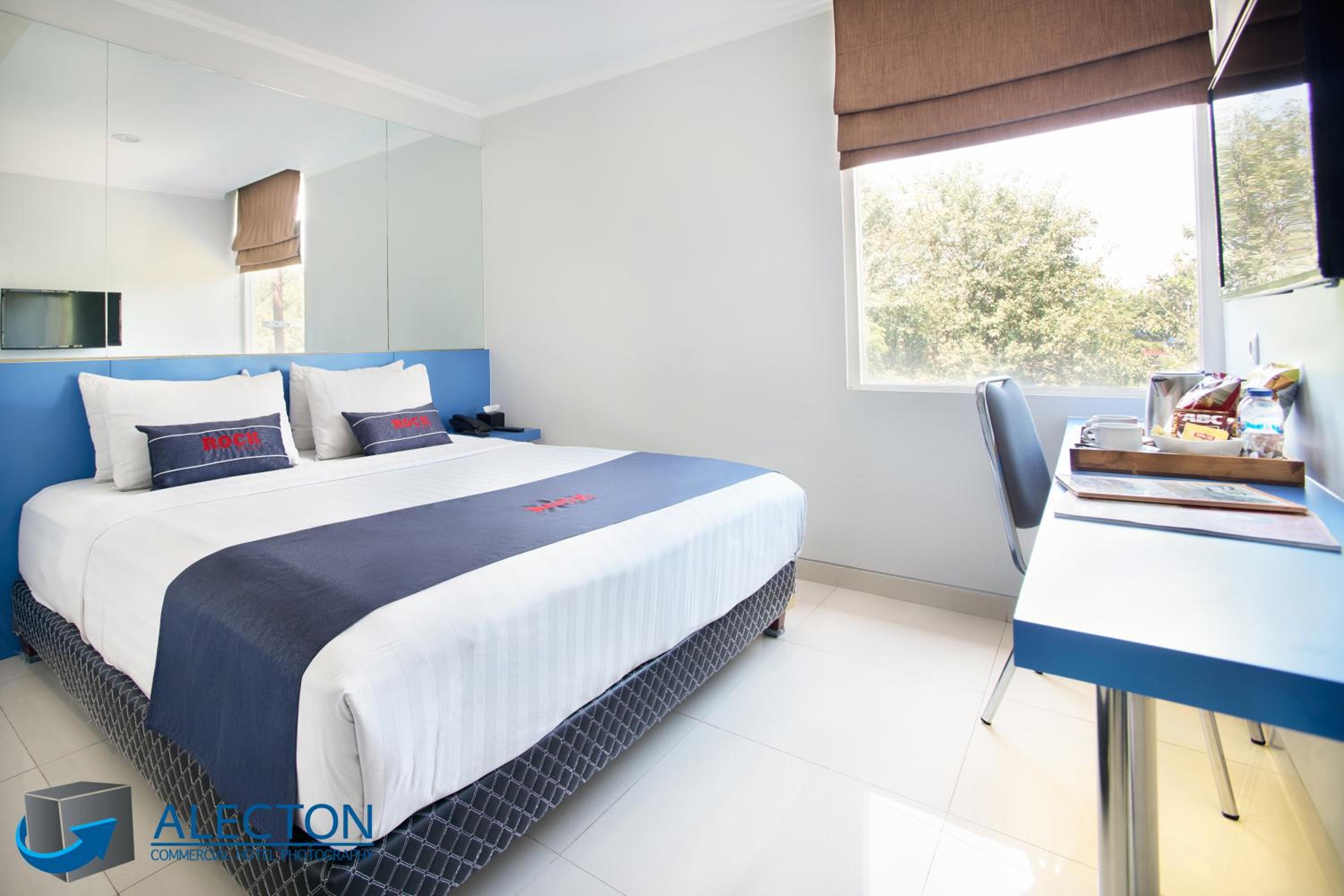 Double or Twin Room photo 3