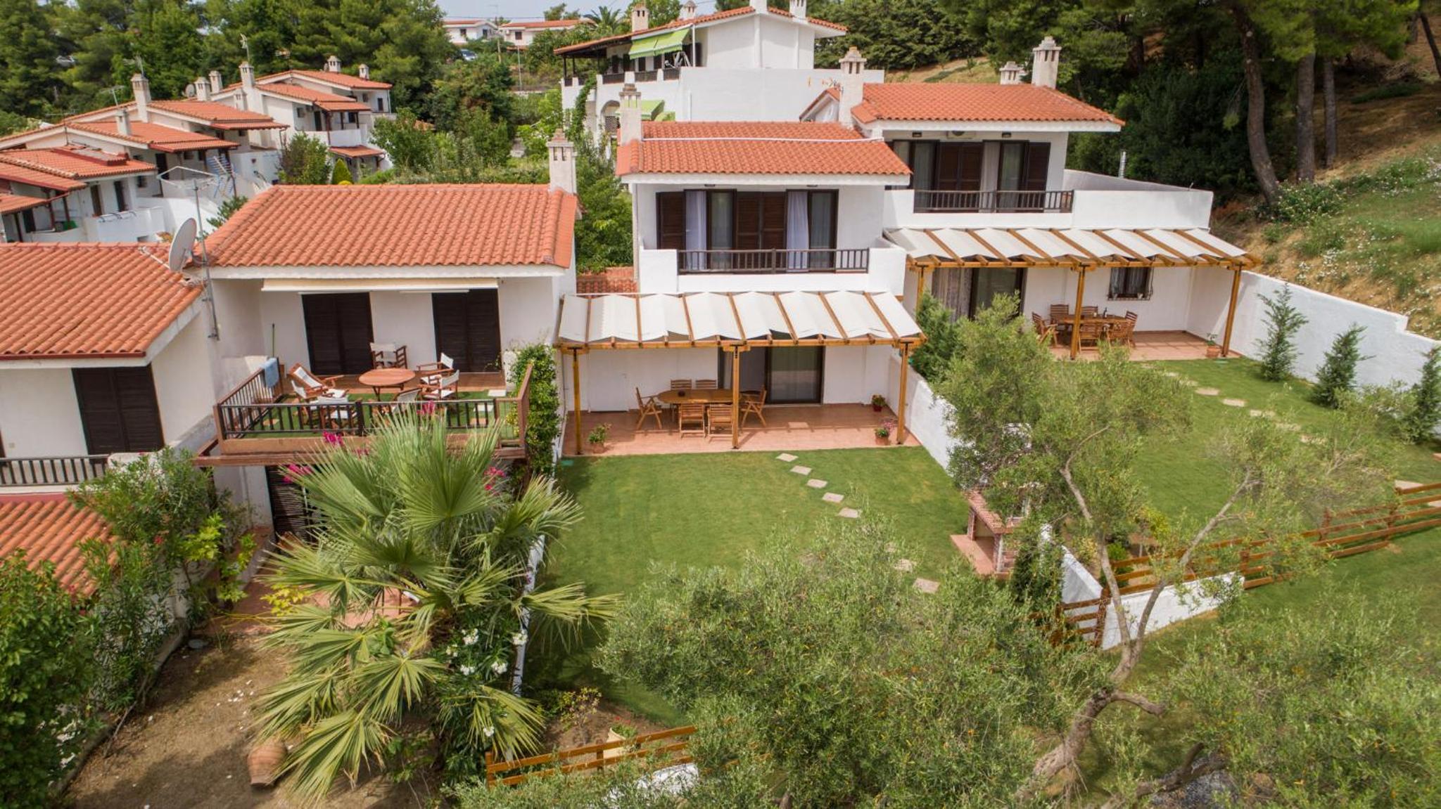 Two-Bedroom Villa photo 2