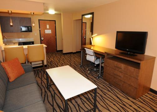 King Suite with Sofa Bed - Non-Smoking - Photo 2