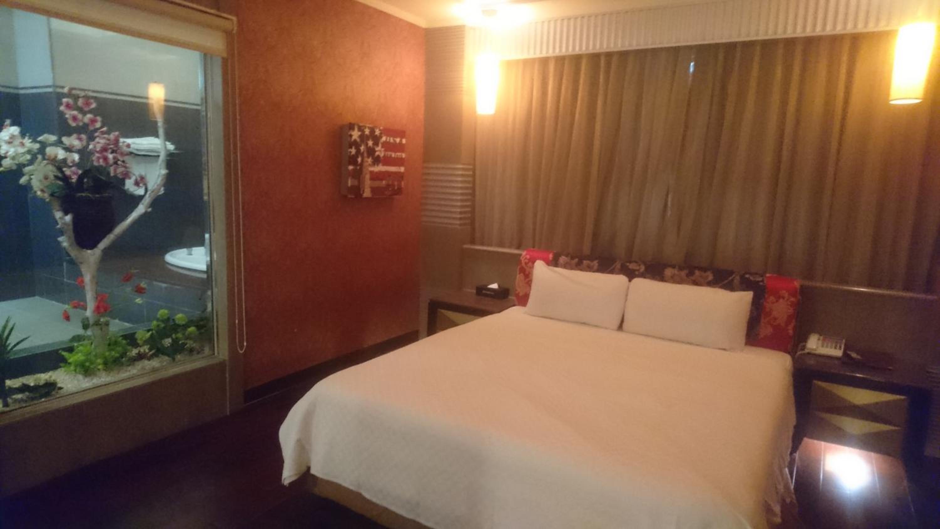 King Room with Spa Bath photo 1