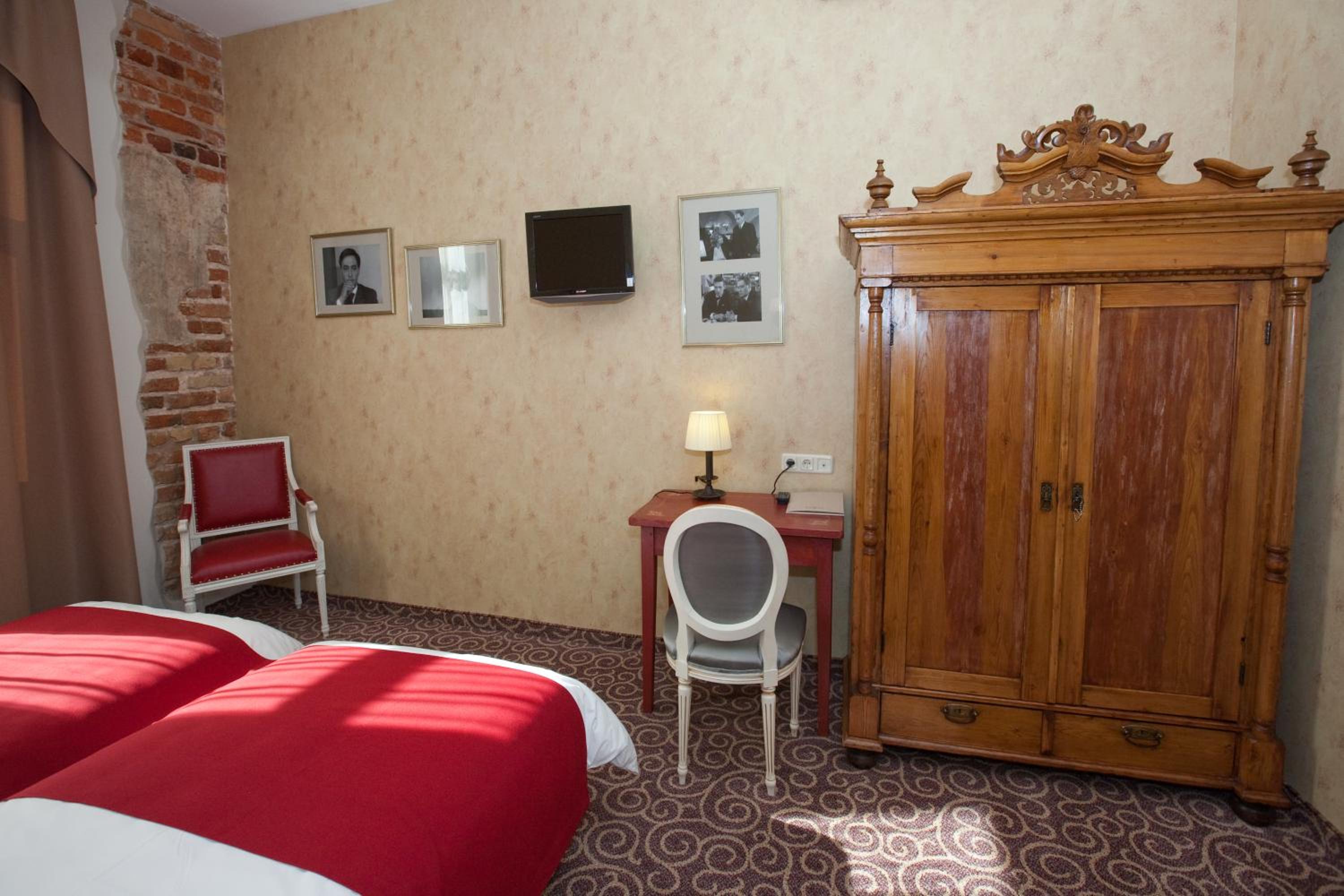 Family Suite - Photo 2
