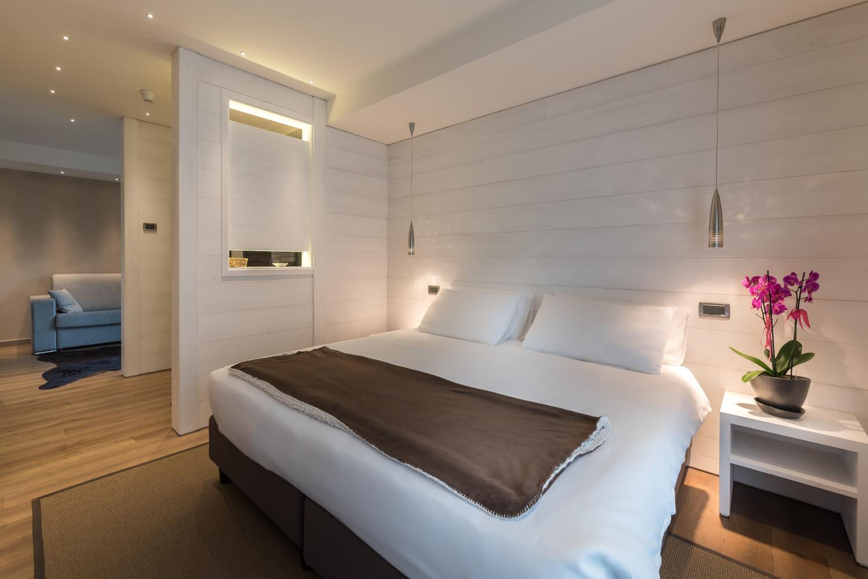 Suite with Balcony photo 3