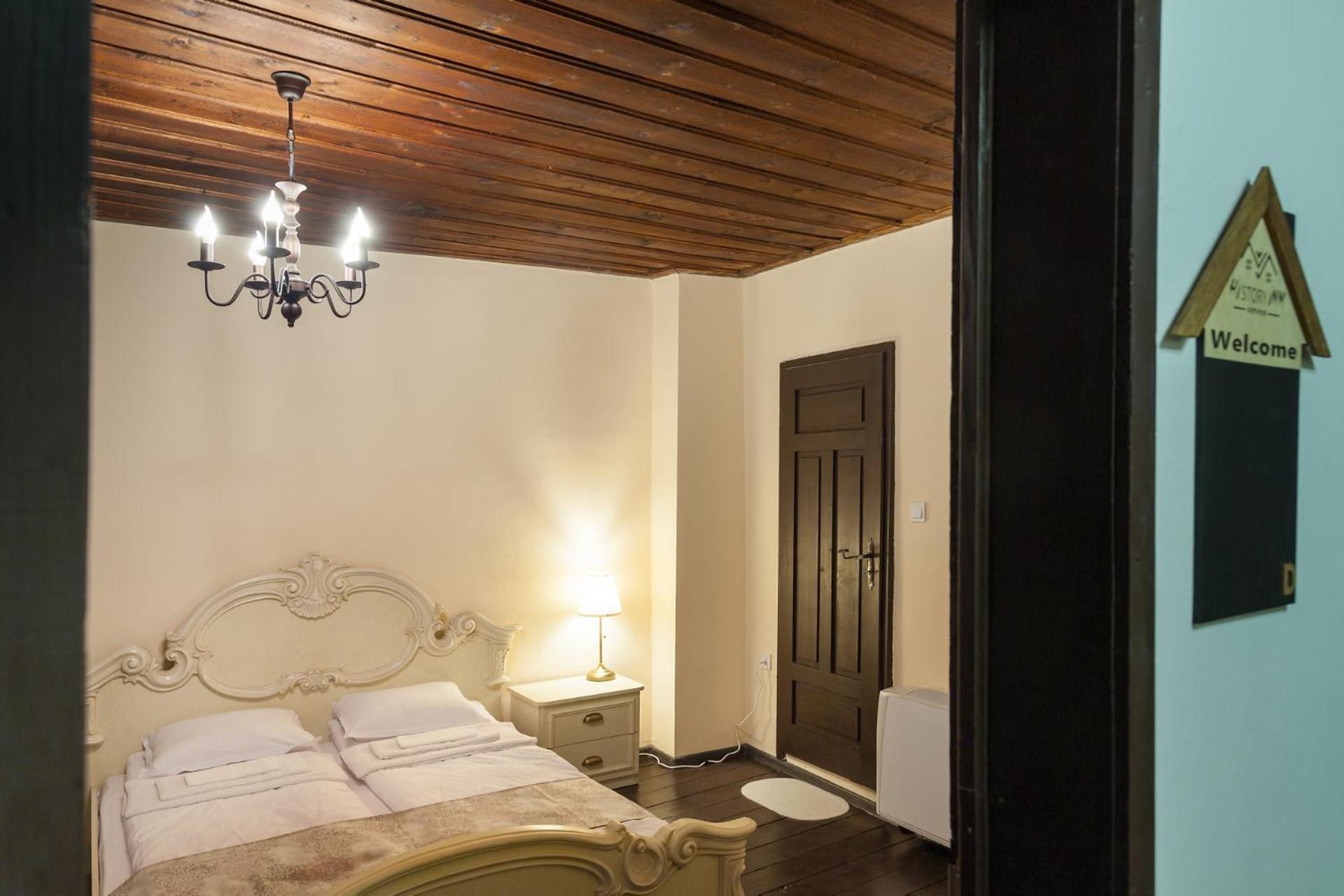 Large Double Room photo 1