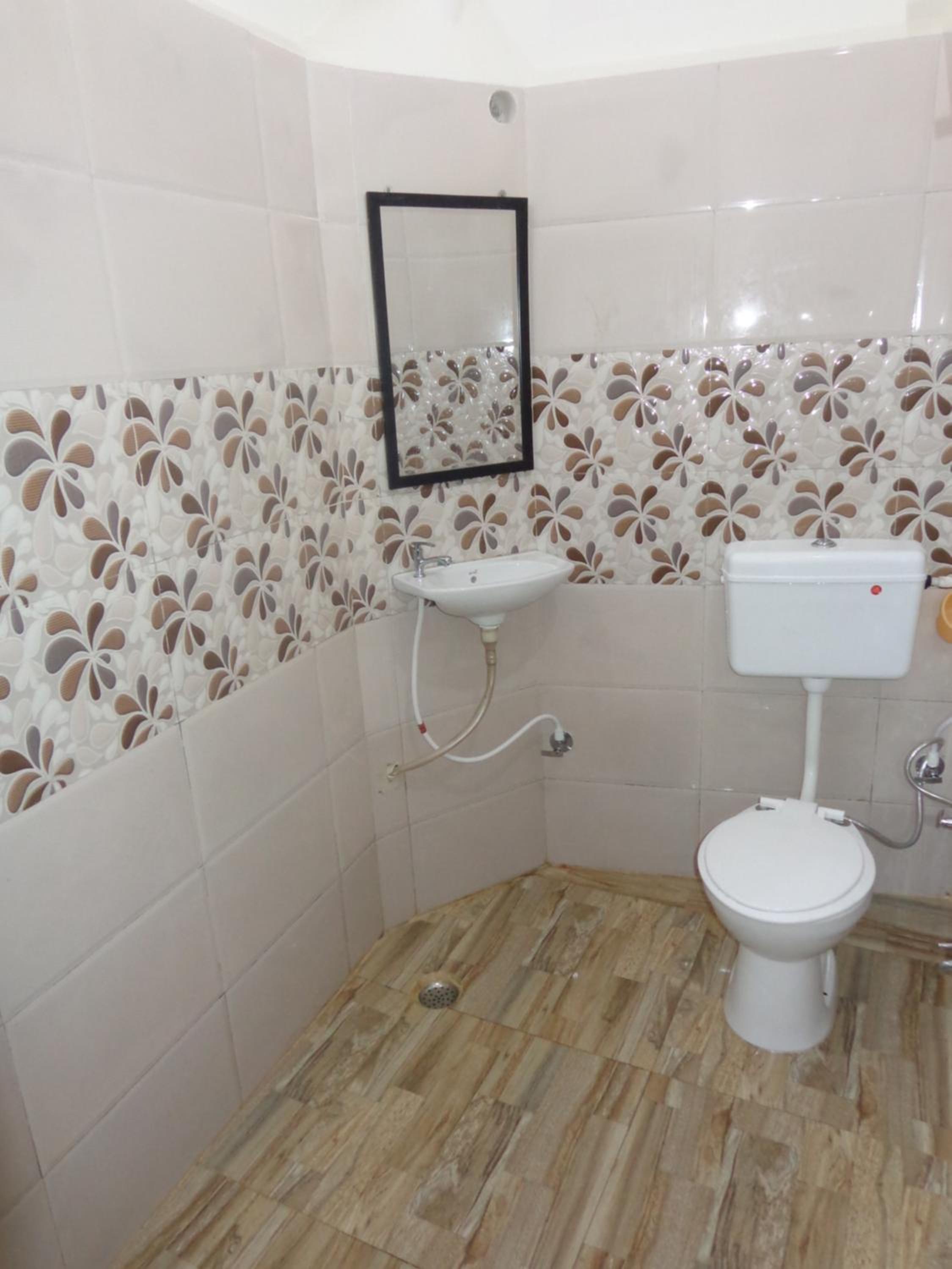 Deluxe Room - Photo 10