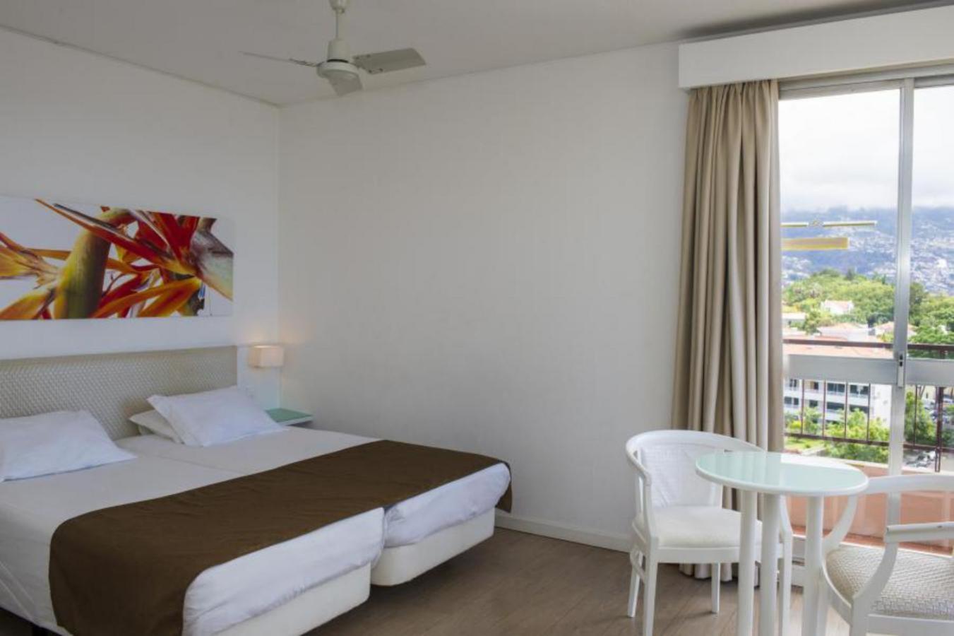 Double Room - Photo 7