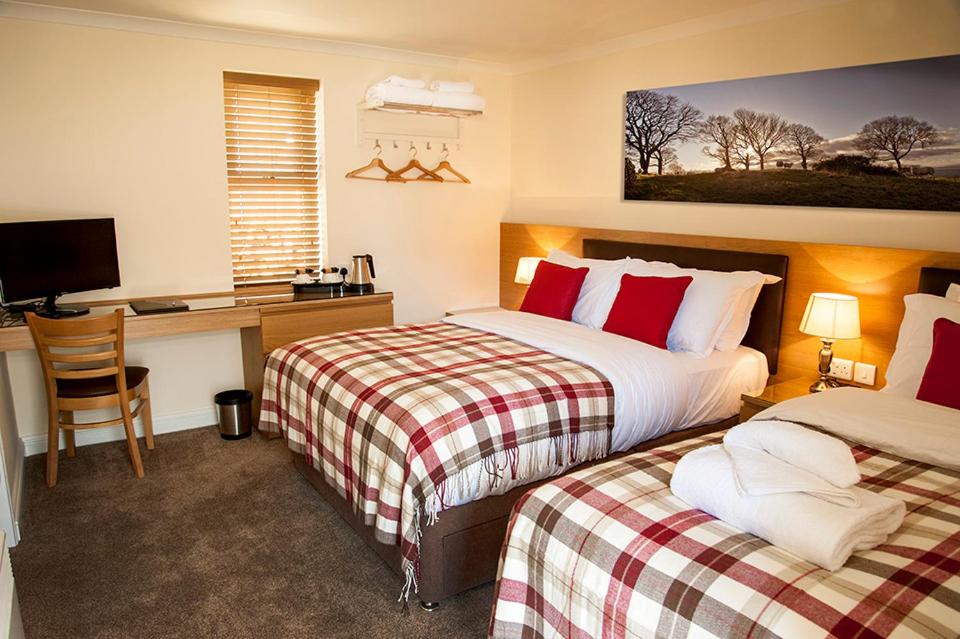 Standard Triple Room - Photo 1