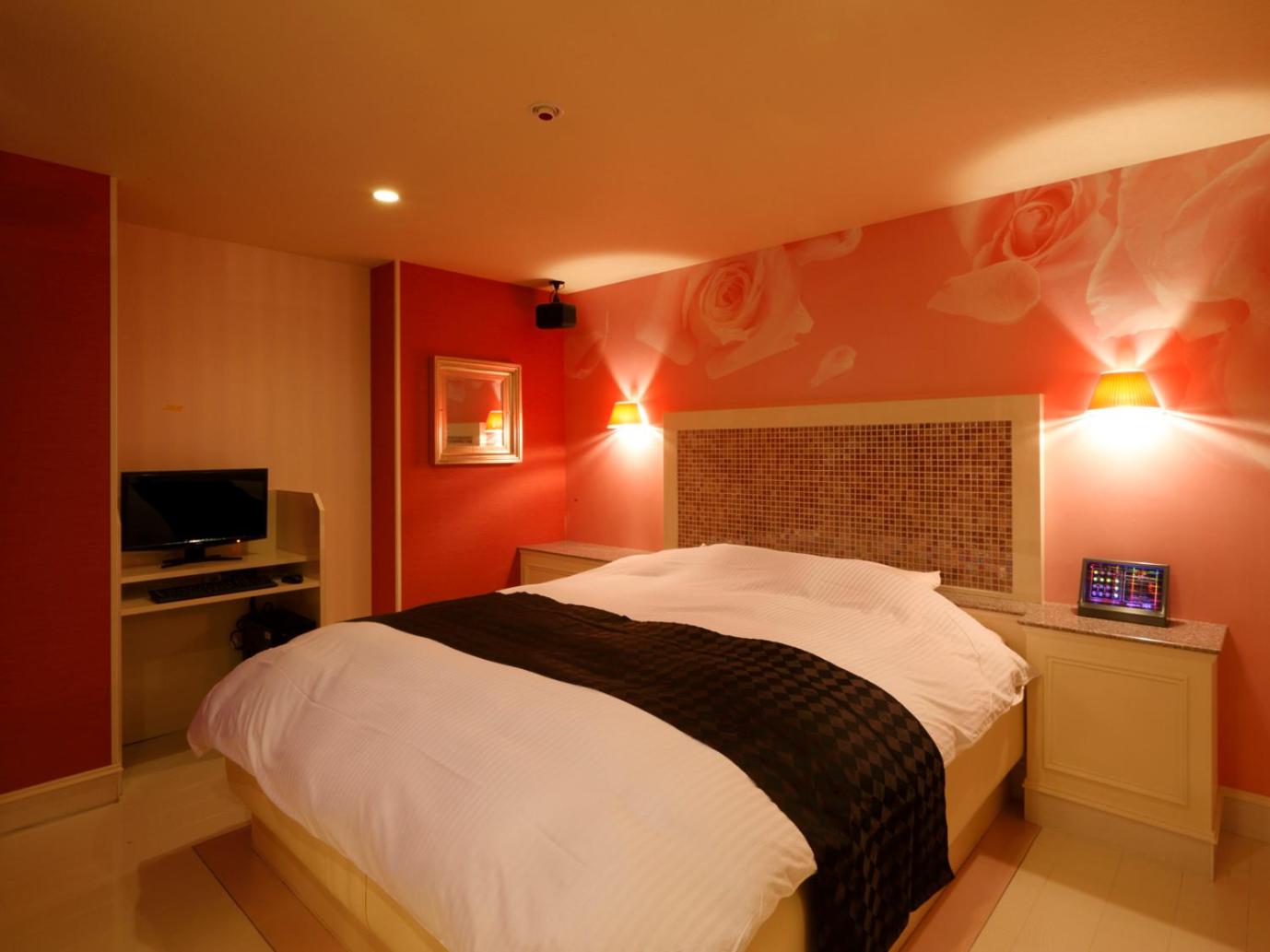 Queen Room with Spa Bath