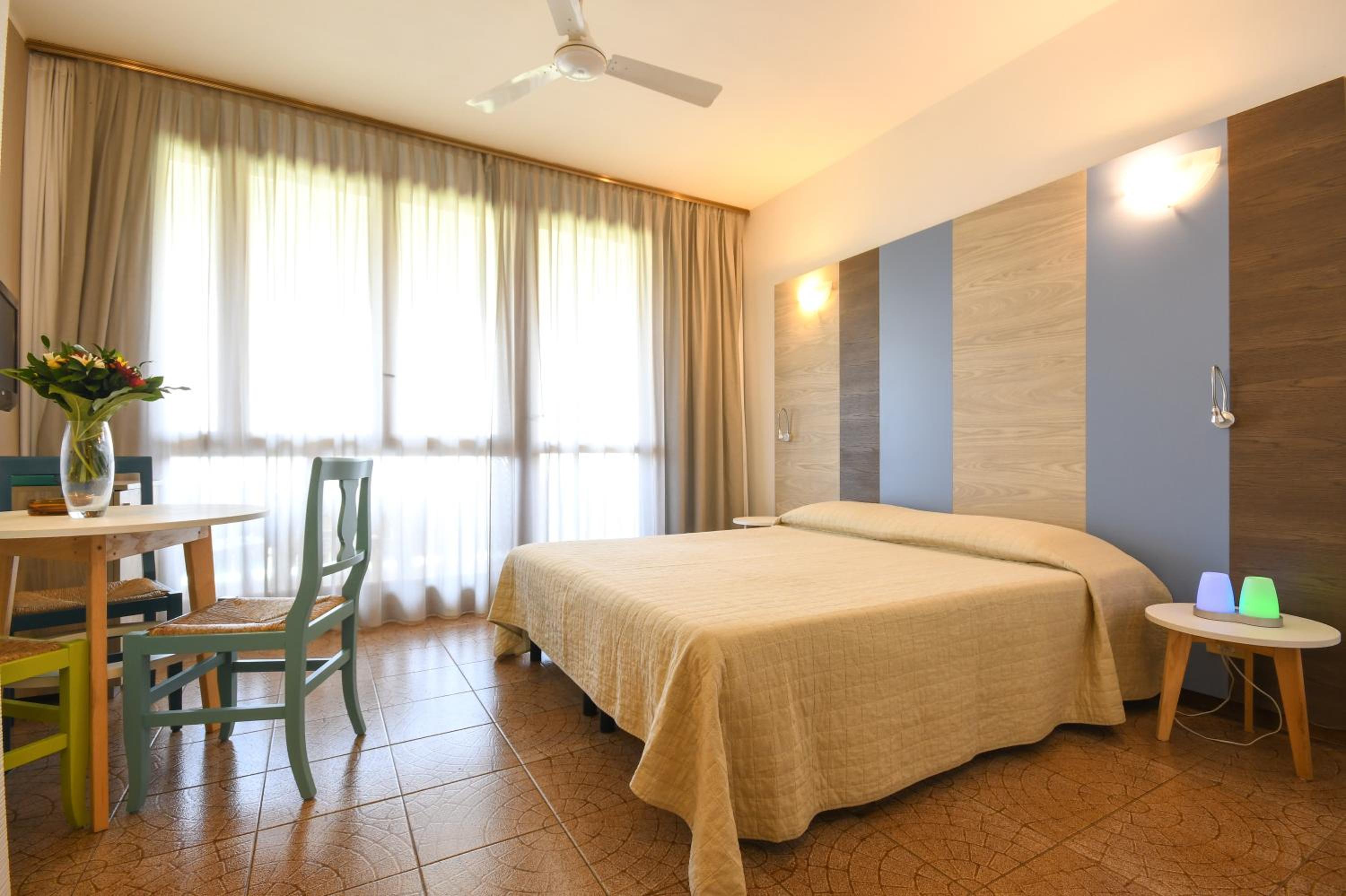 Double Room with Balcony or Terrace - No Kitchen