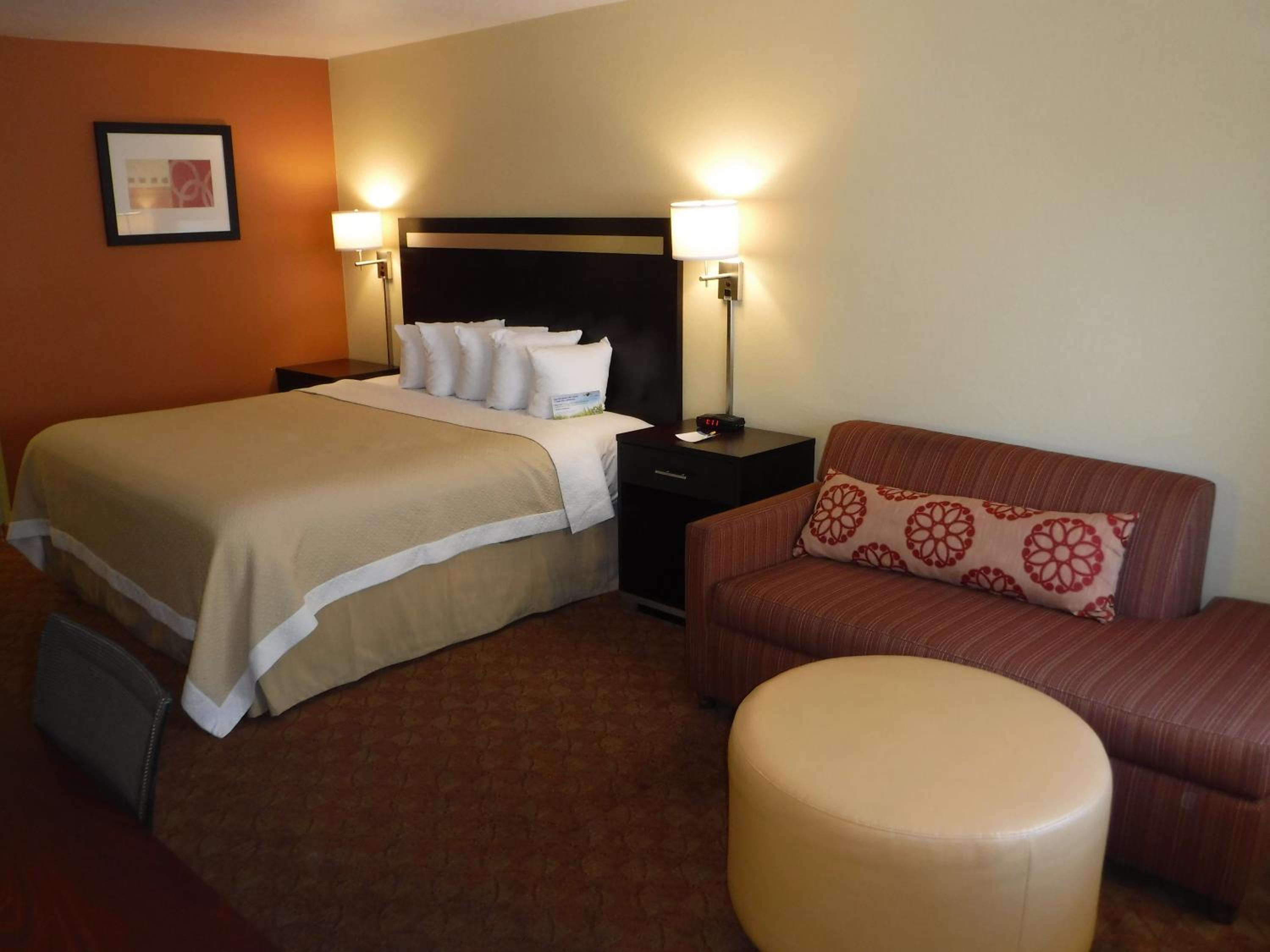 Deluxe Queen Room - Disability Access/Non-Smoking