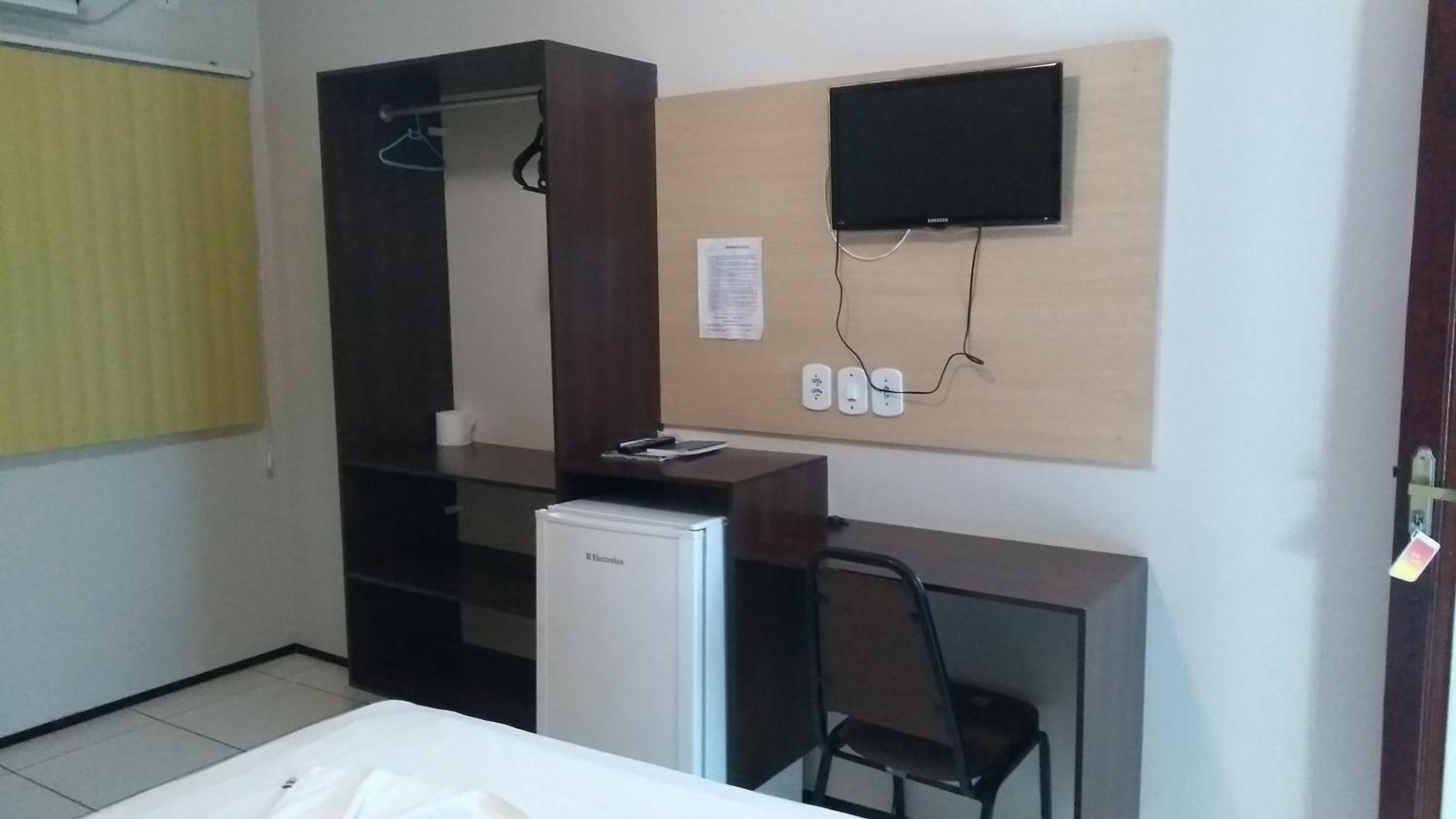 Double or Twin Room photo 3