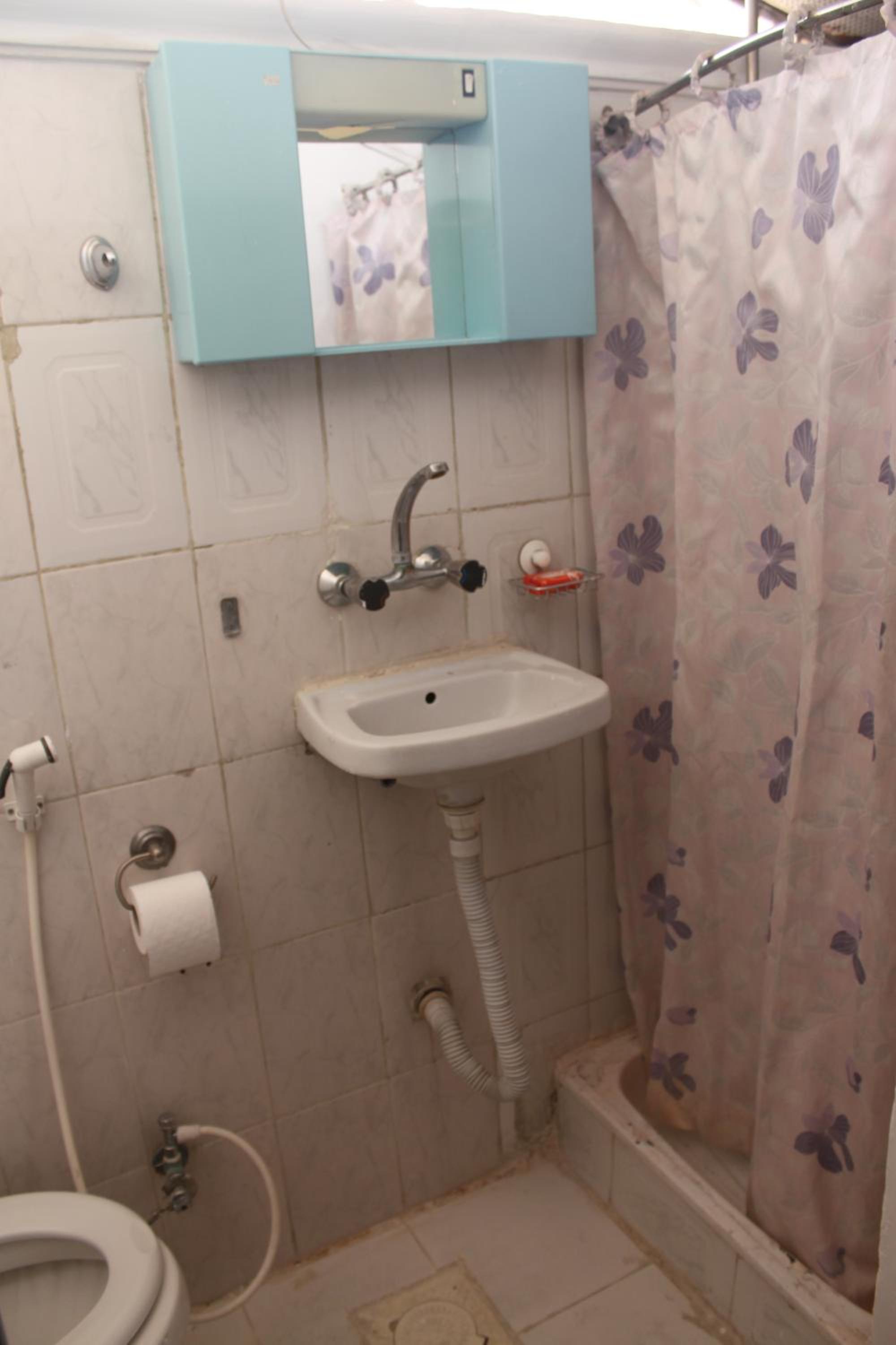 Small Twin Room photo 3