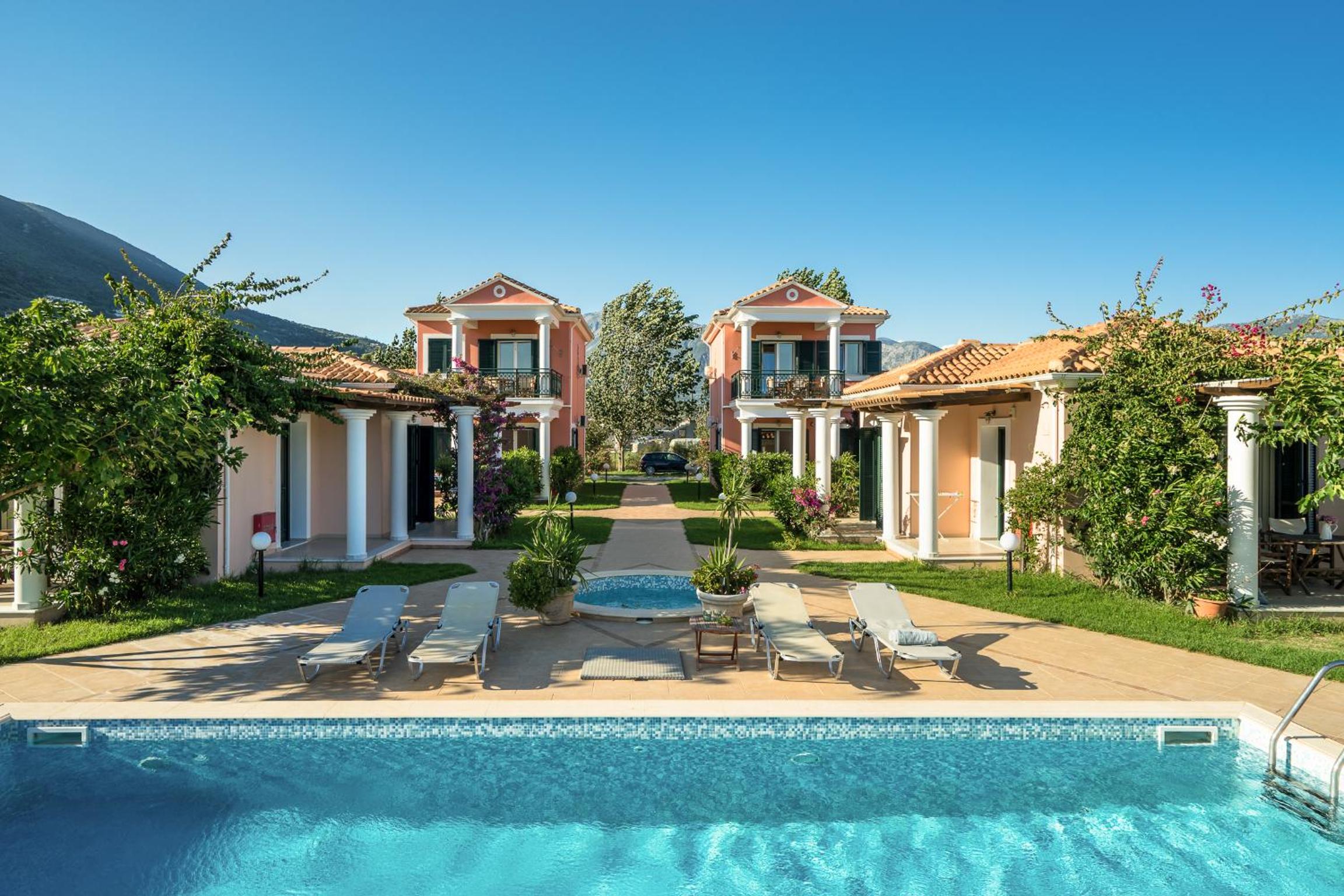 Villa - Beach Front
