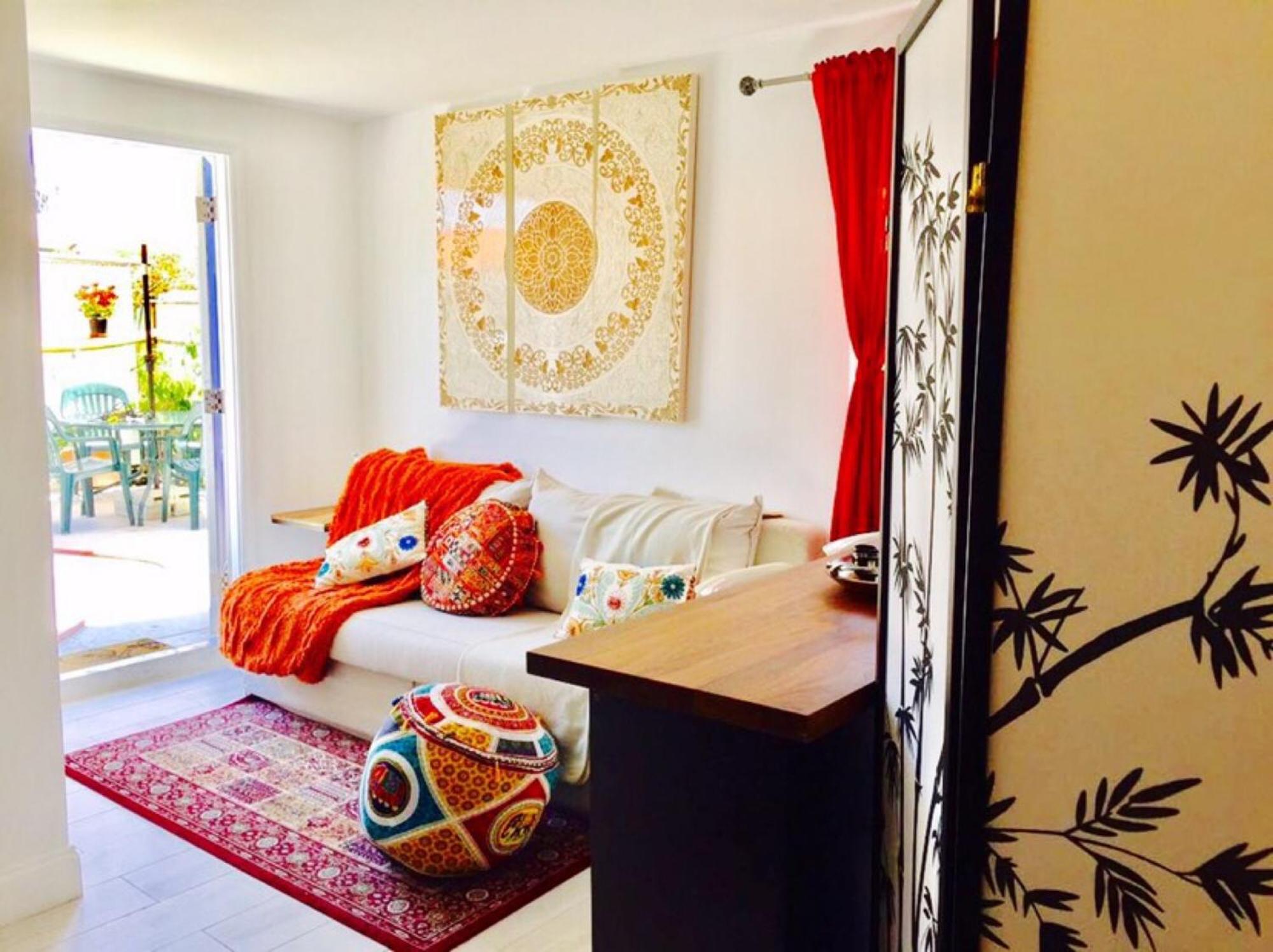 One-Bedroom House photo 3