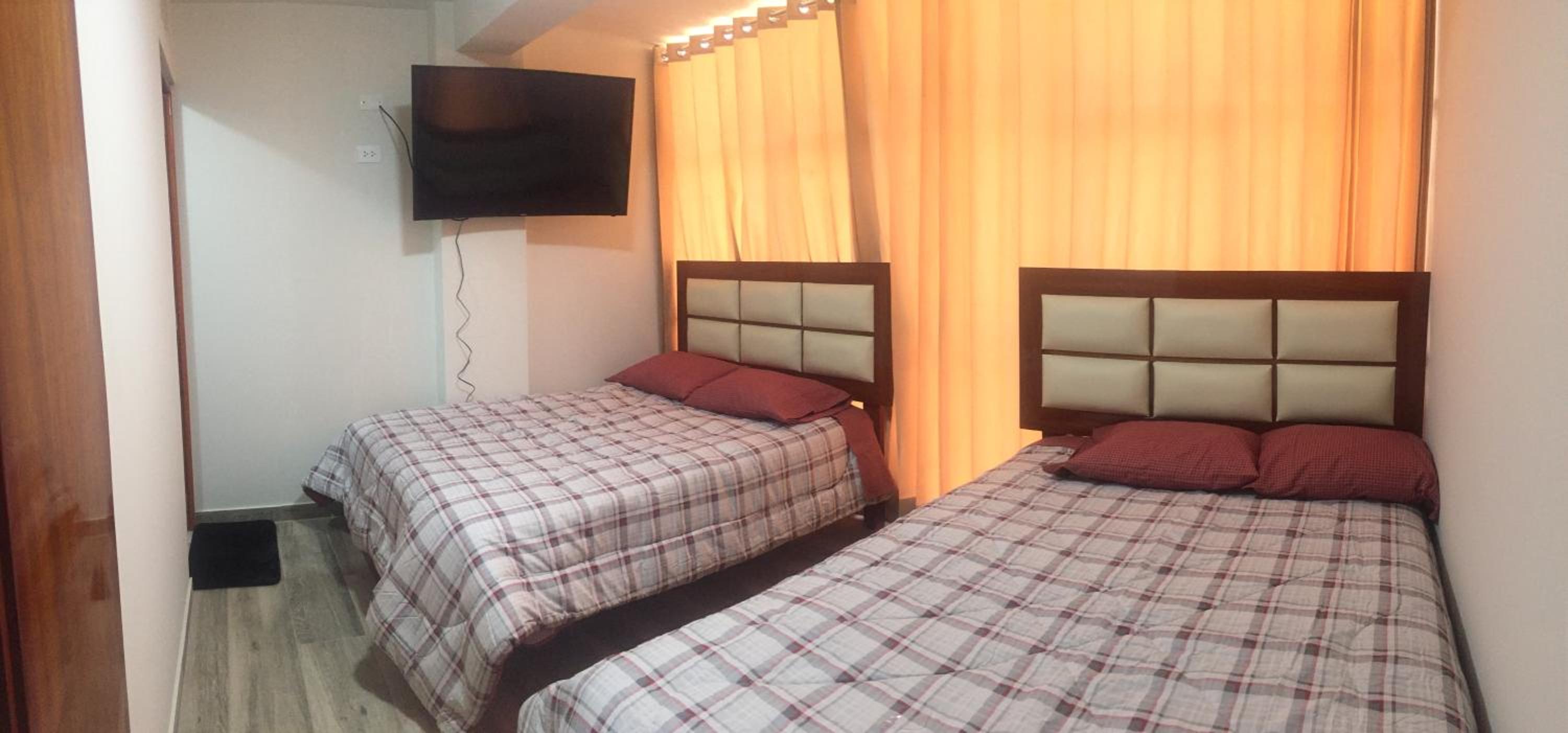 Large Twin Room photo 3