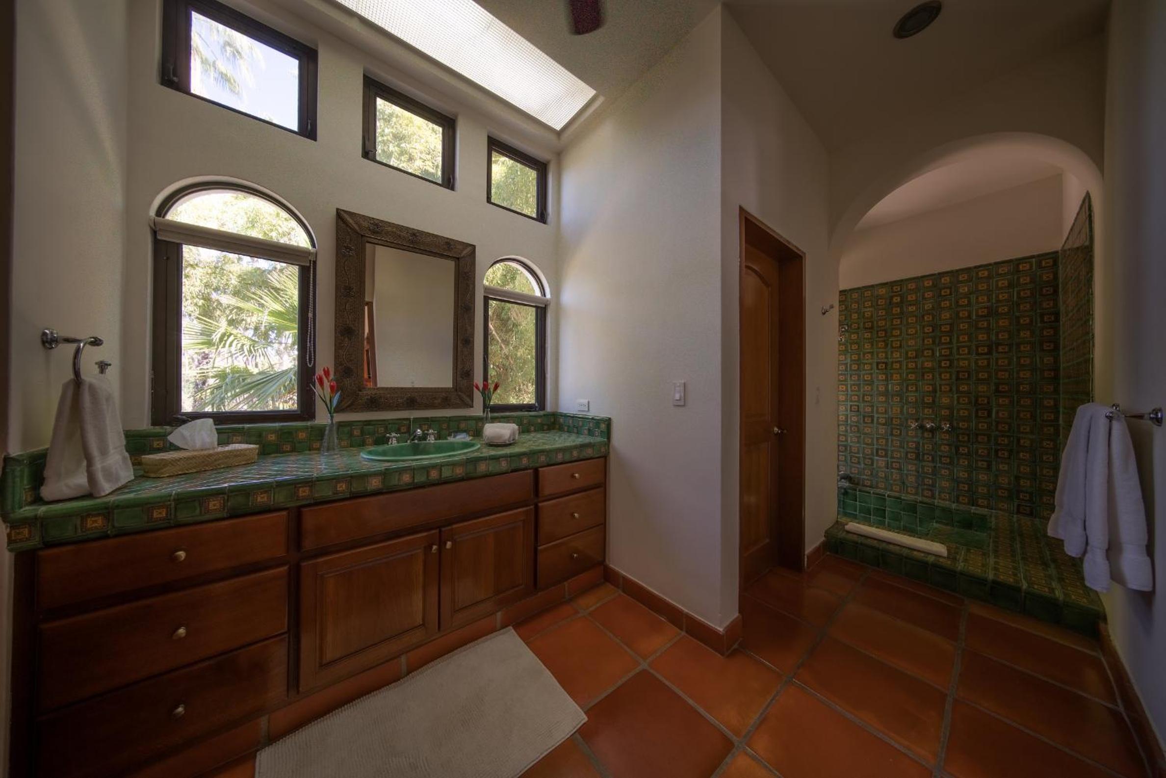 Suite Santa Barbara photo 3