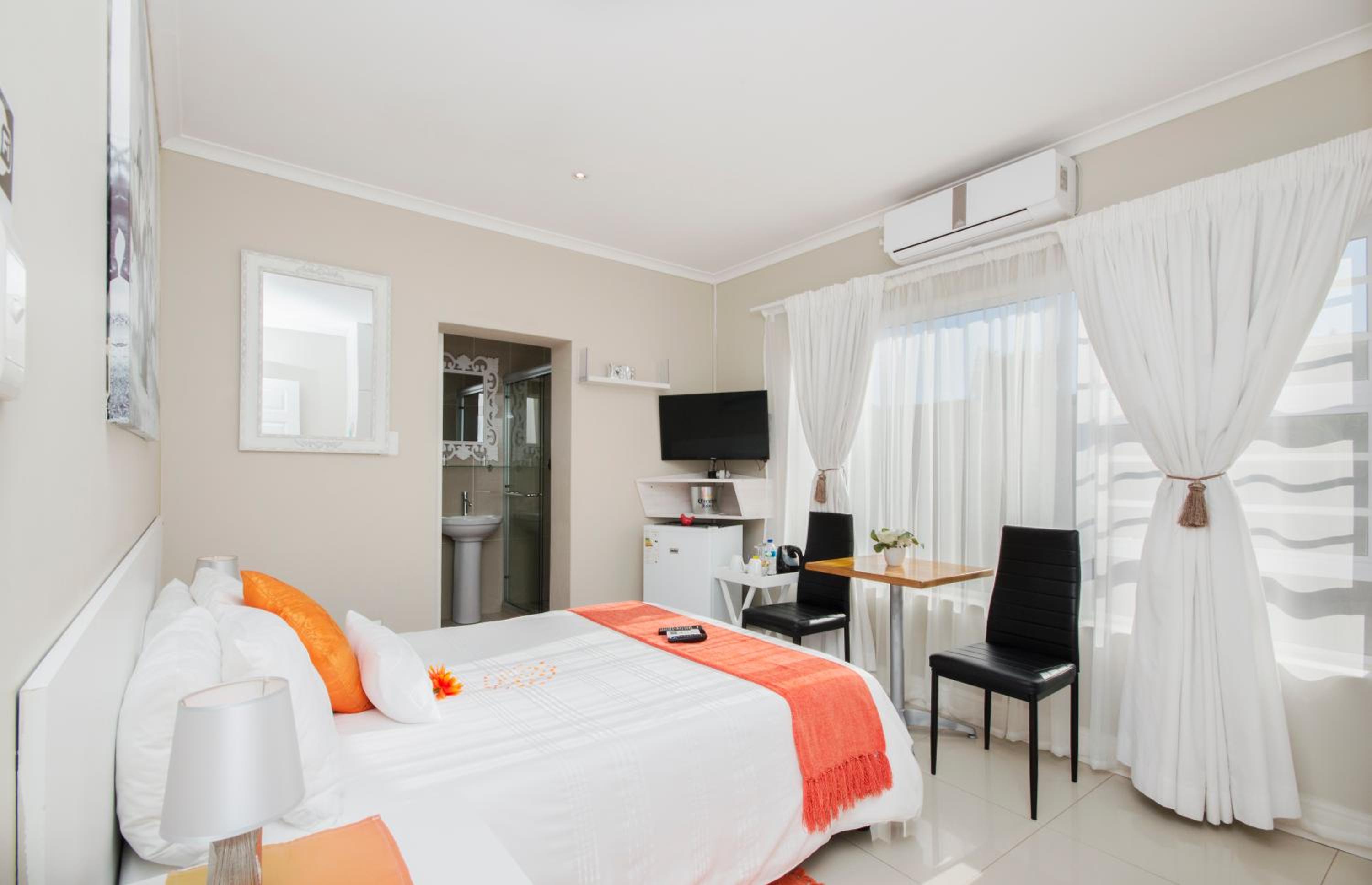 Standard Double Room photo 1