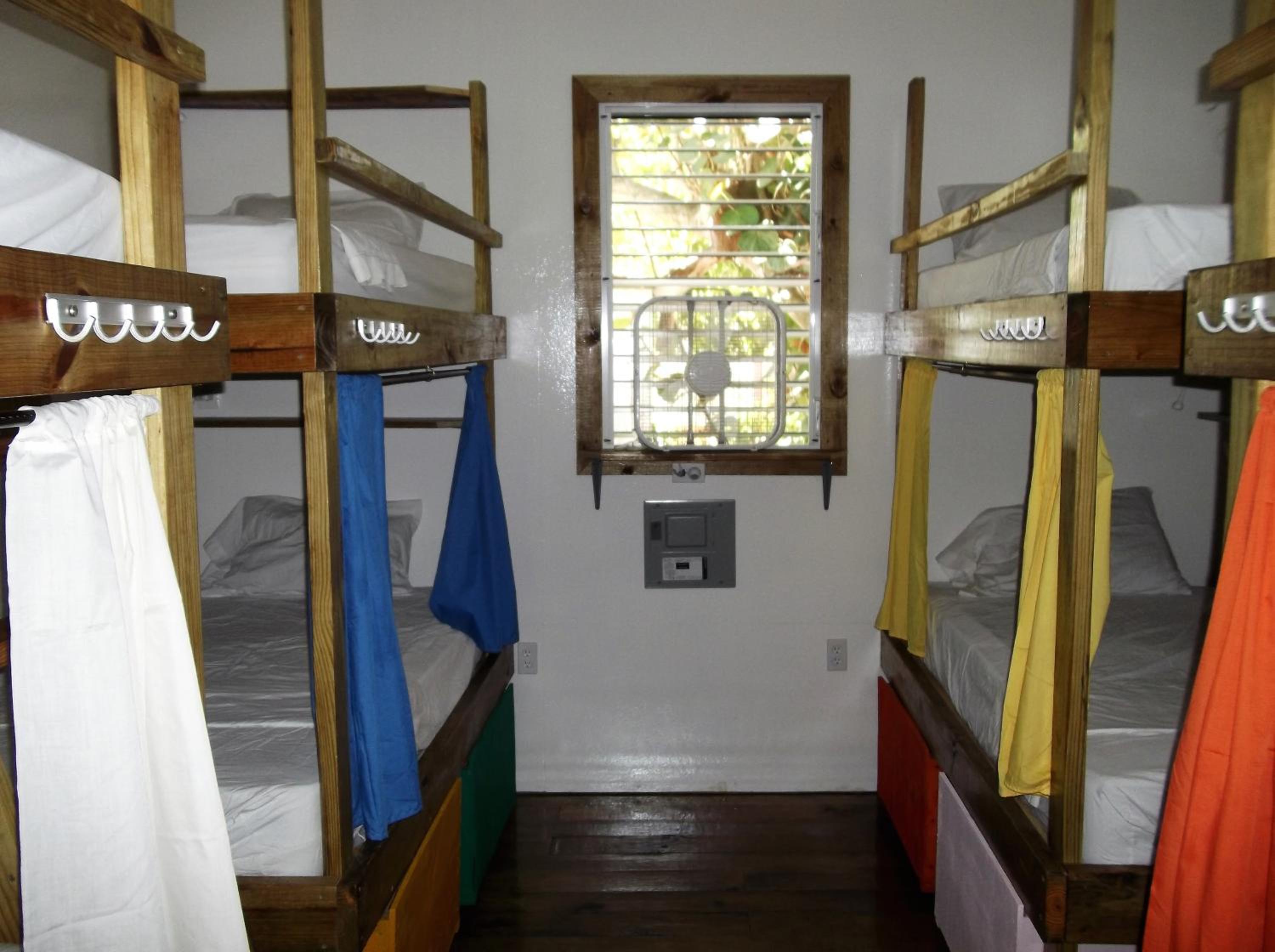Single Bed in Mixed Dormitory Room photo 2