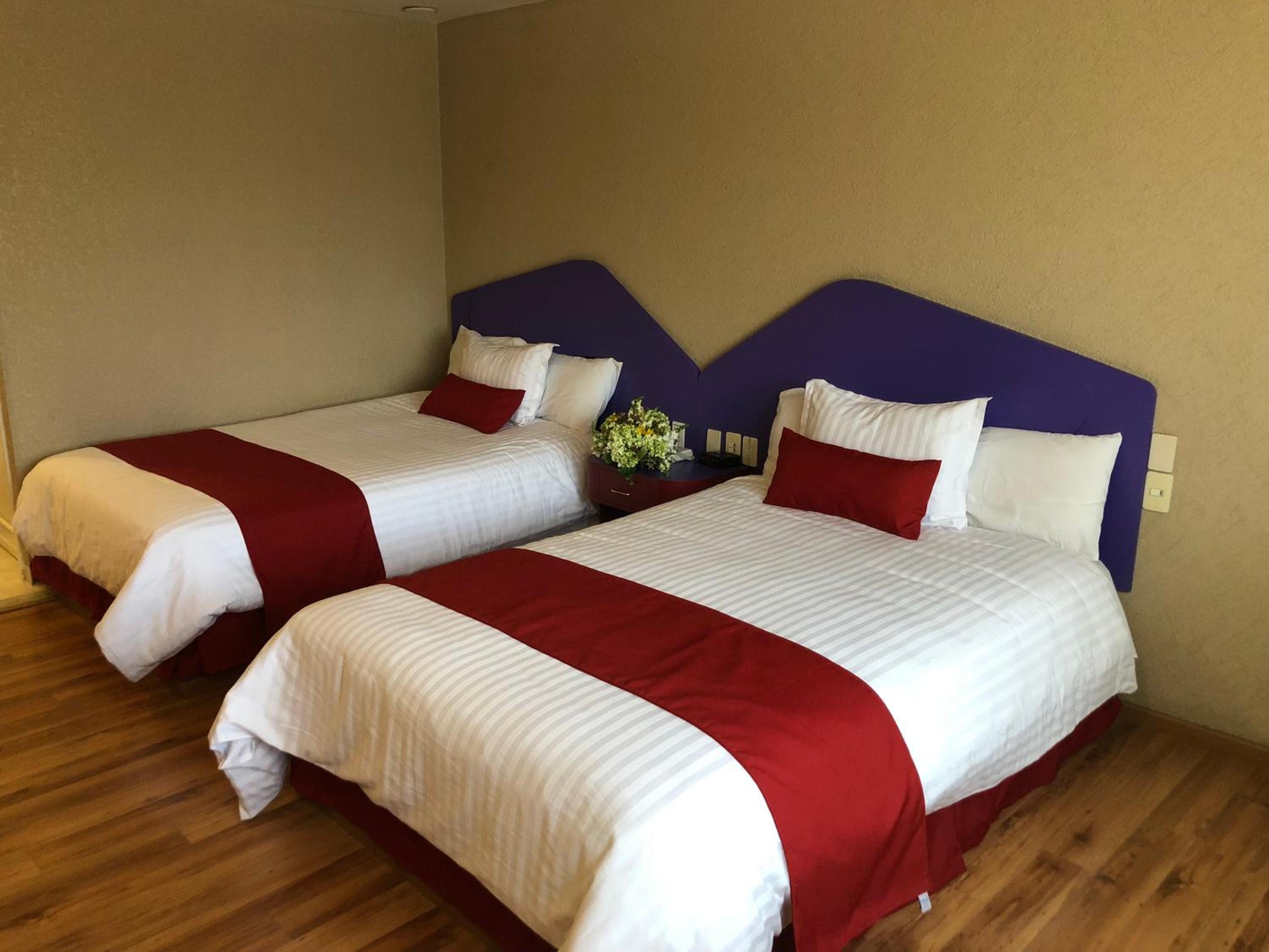 Standard Room - Photo 1
