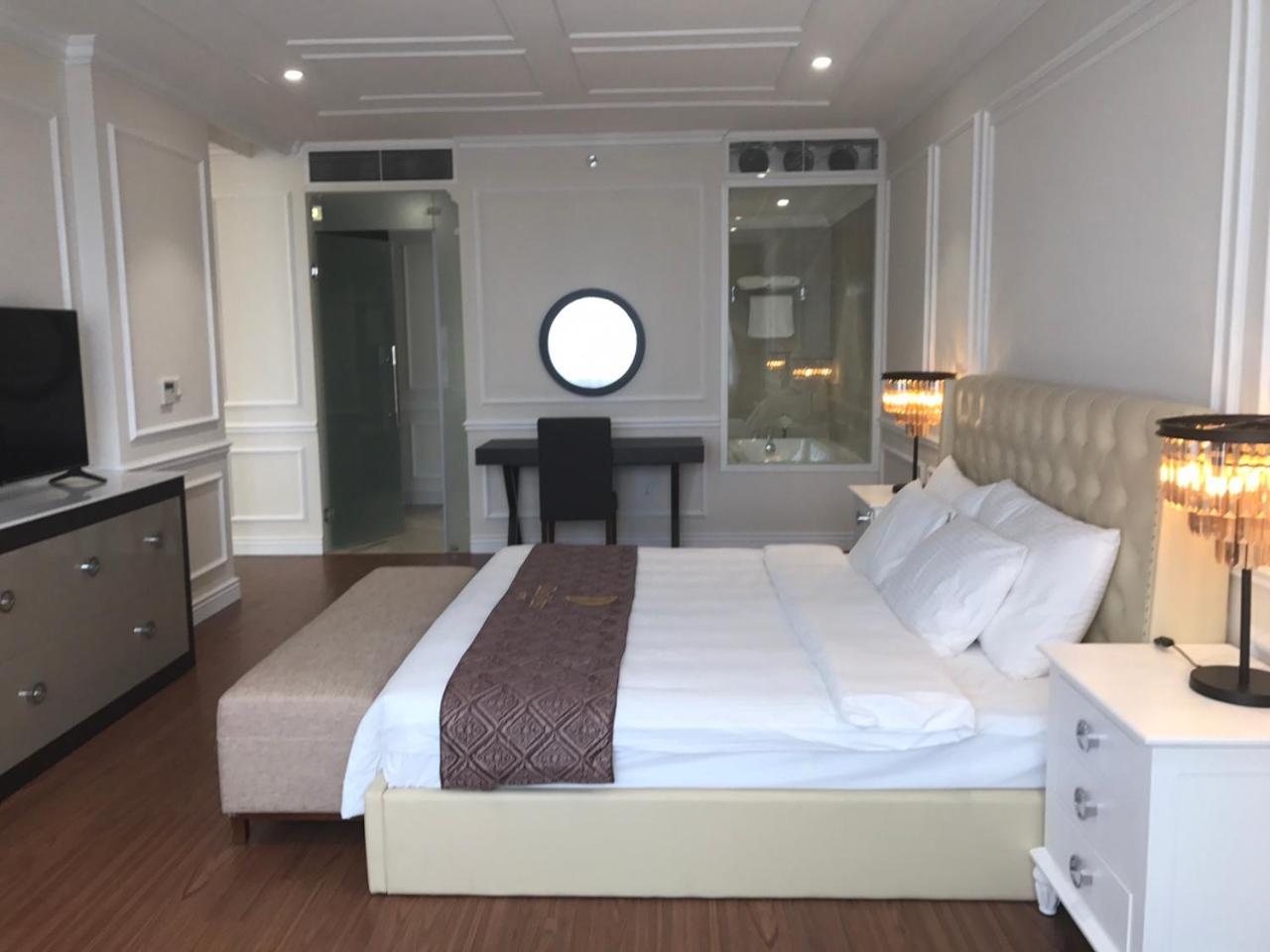 Executive Suite photo 3