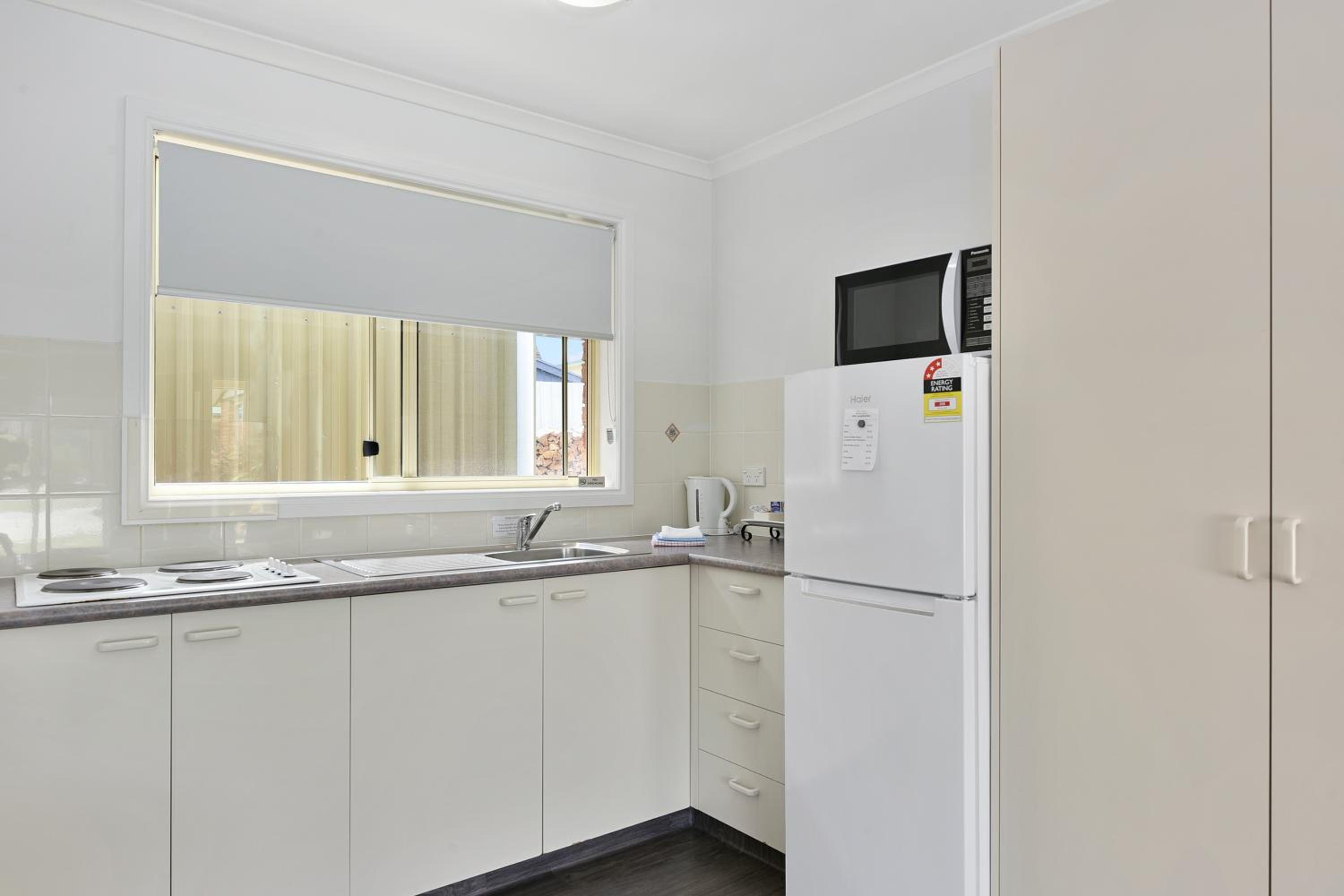 Studio Apartment photo 2