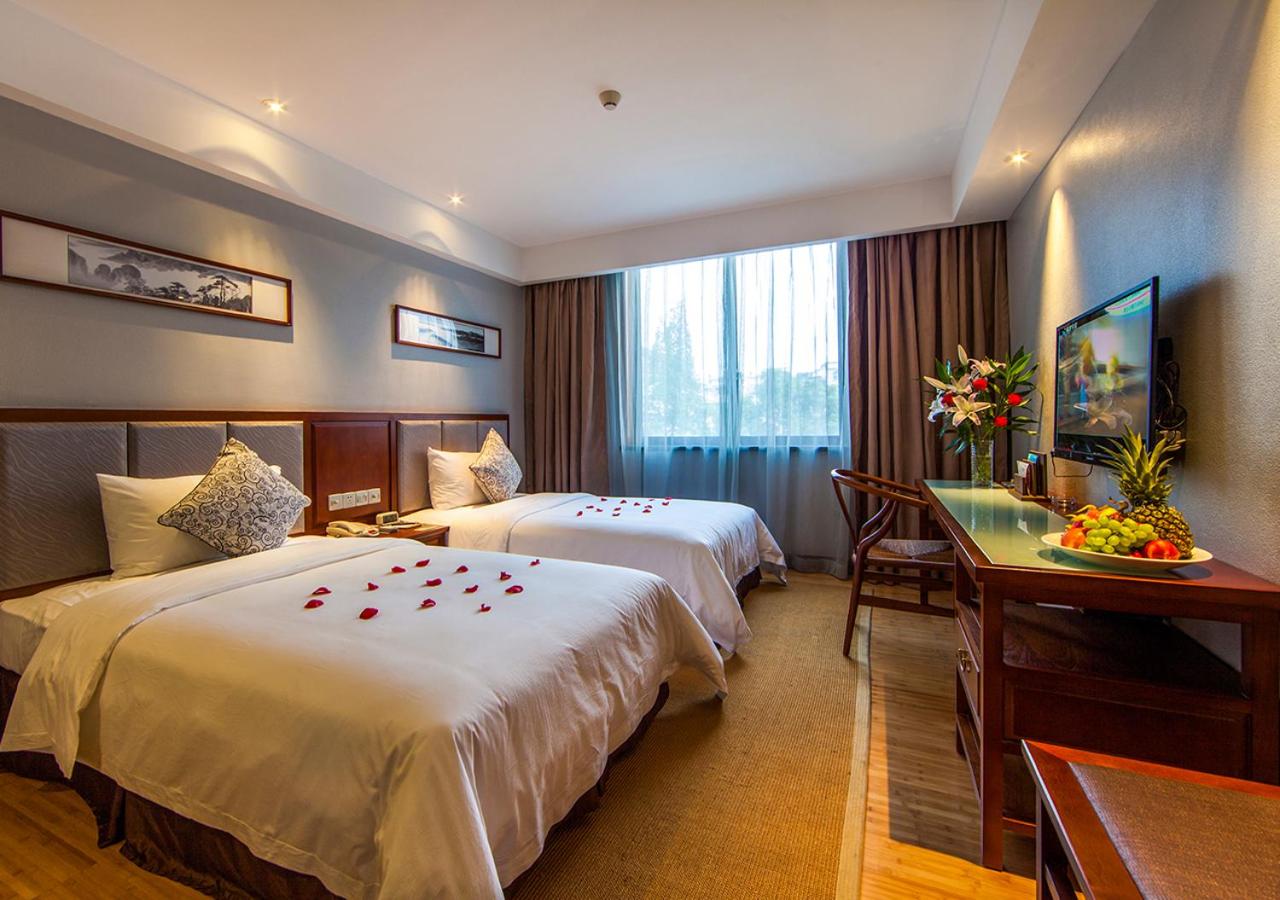 Superior Twin Room photo 1