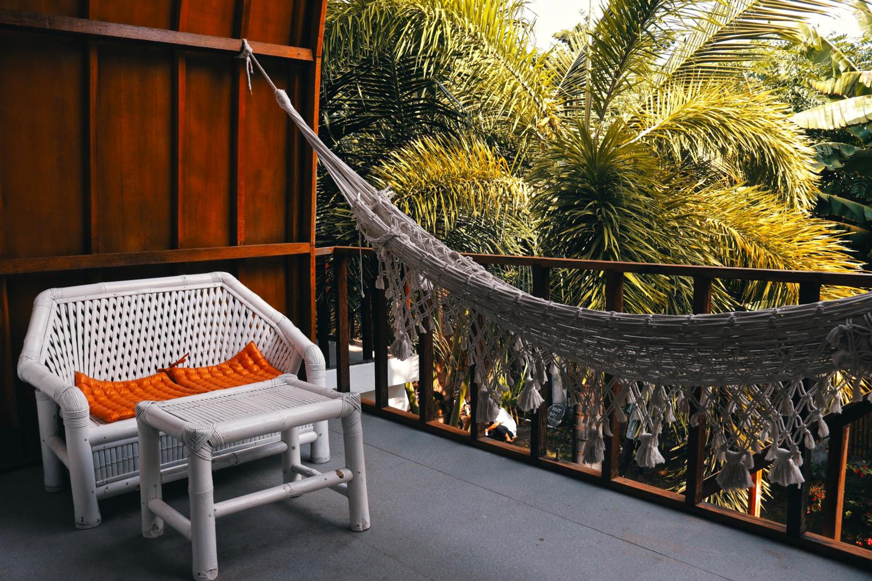 Bungalow with Balcony - Photo 21