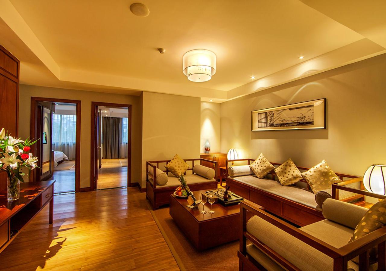 Two-Bedroom Suite photo 1