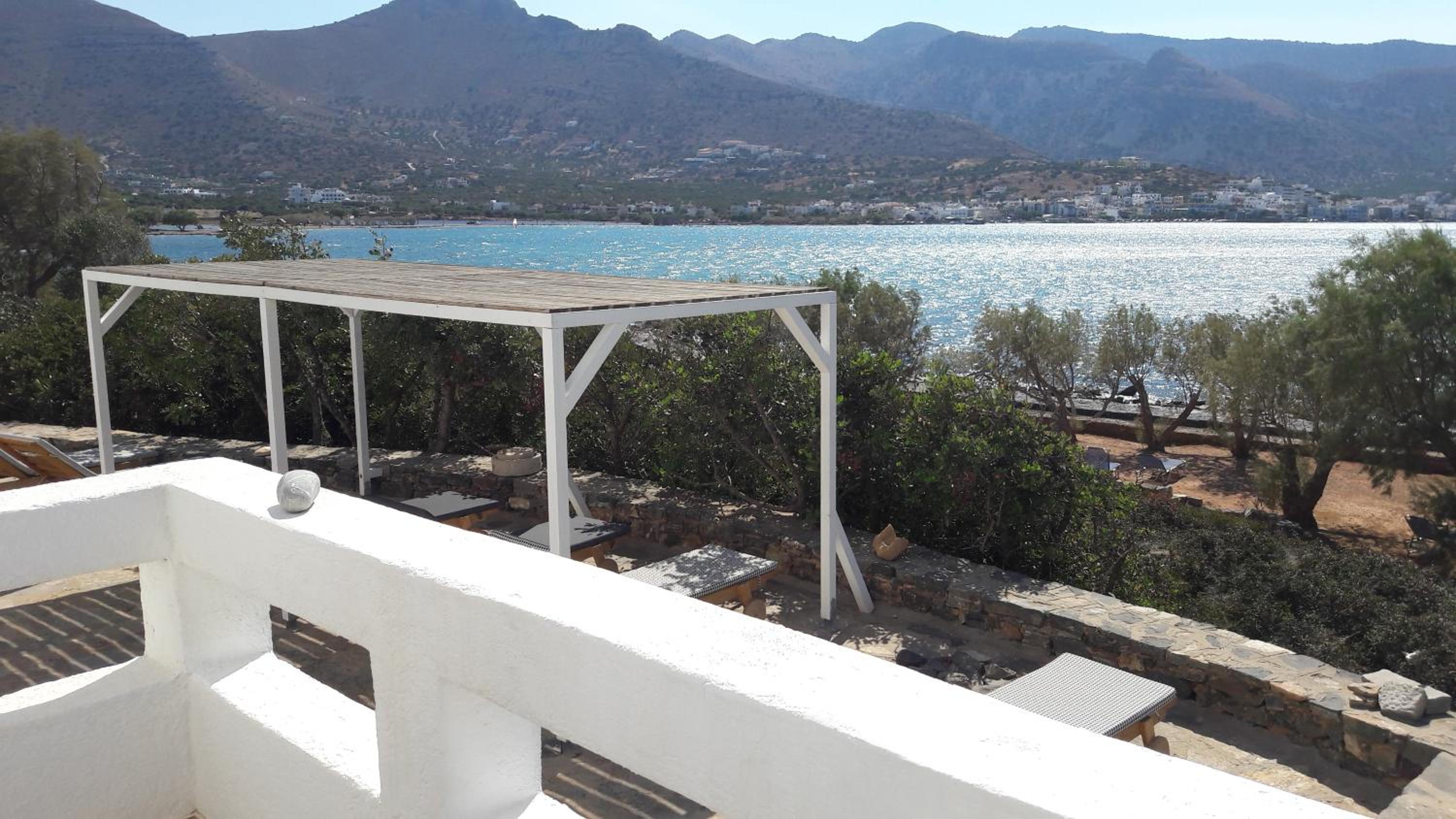 One Bedroom Apartment Upper Floor, two verandas, With Sea View photo 3