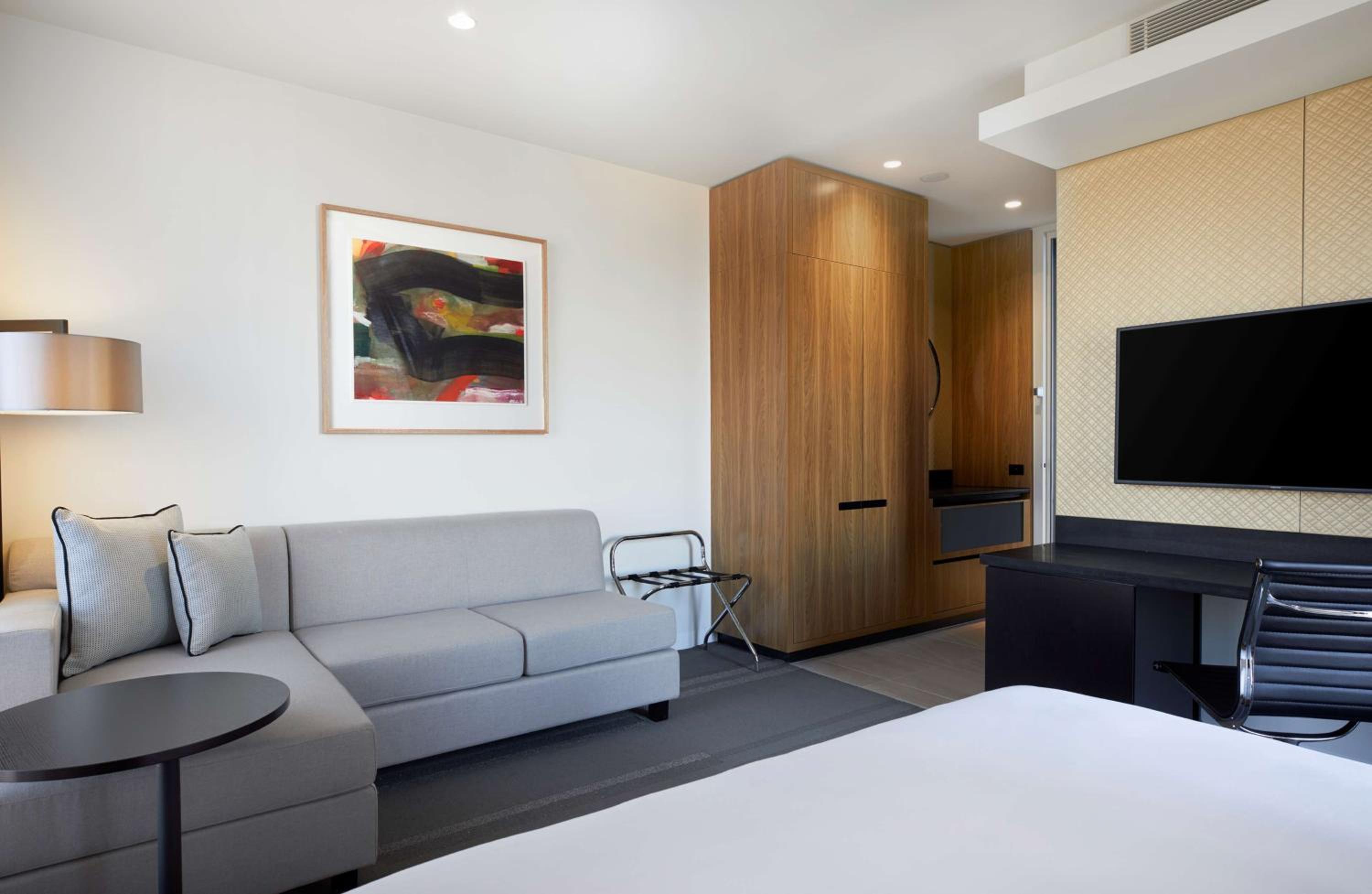 Standard King Room