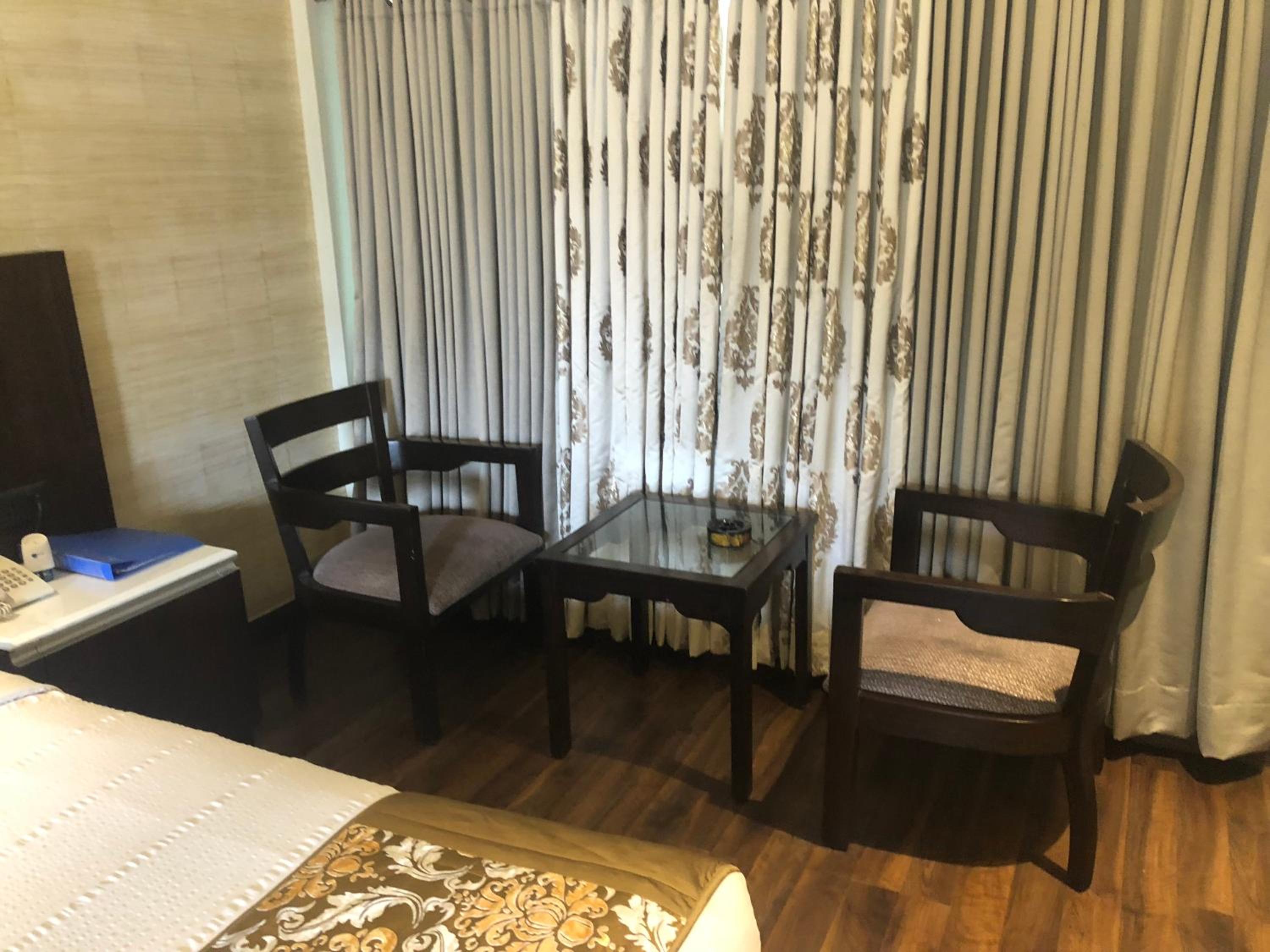Deluxe Double Room photo 2