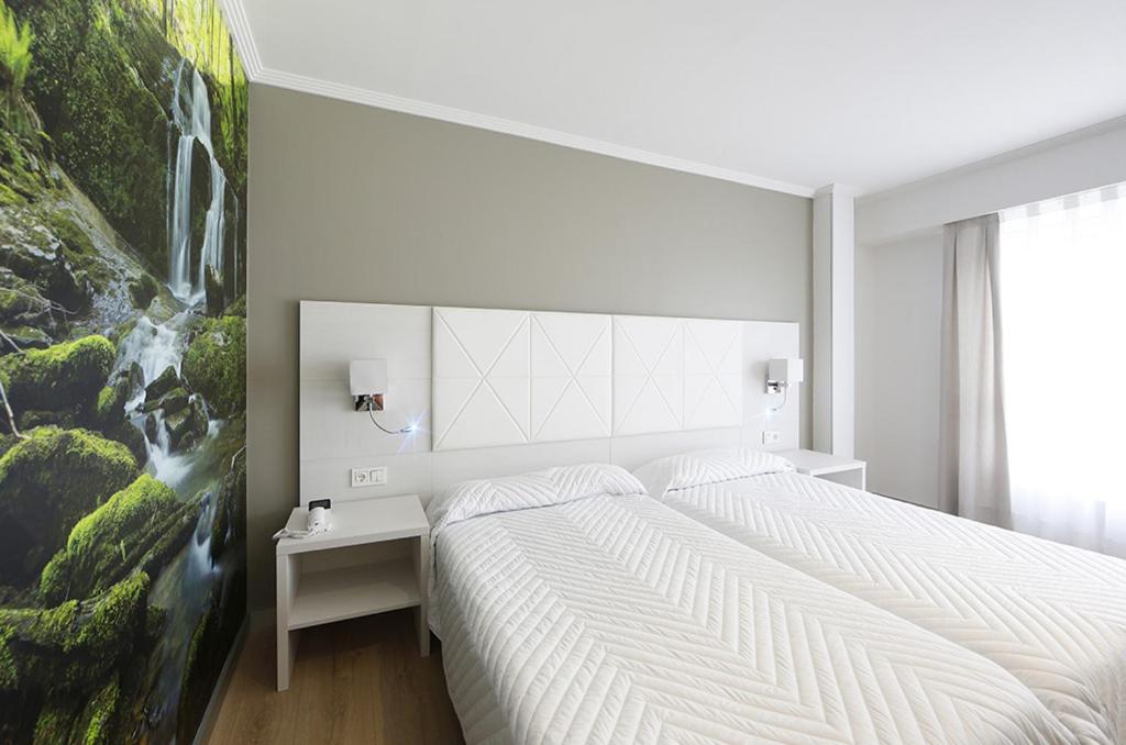Double Room - Photo 3