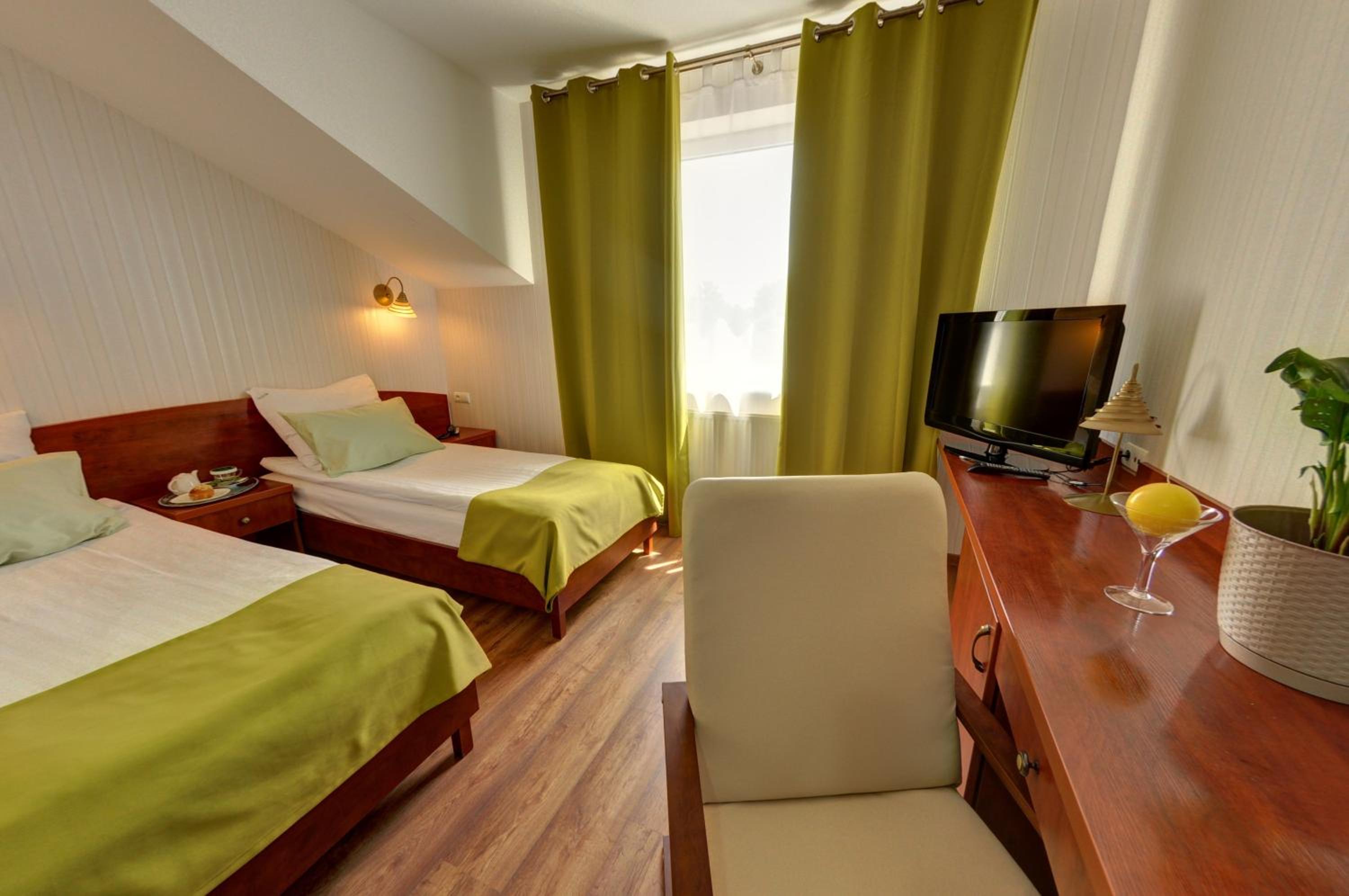 Standard Single Room
