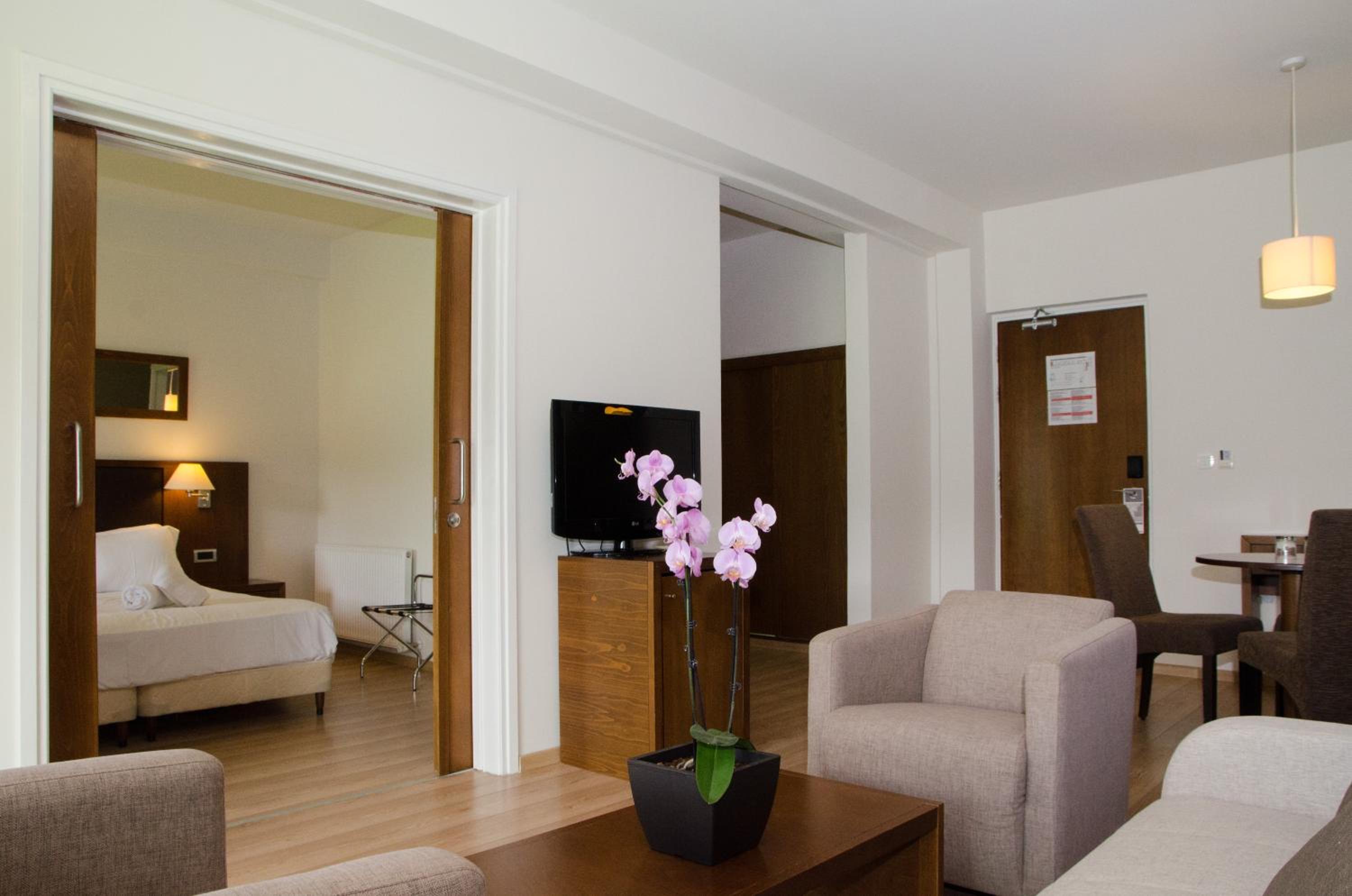 Executive Suite photo 2