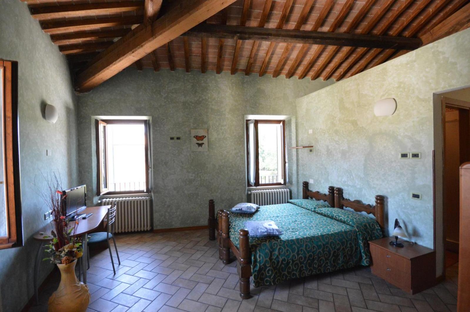 Triple Room - Photo 2