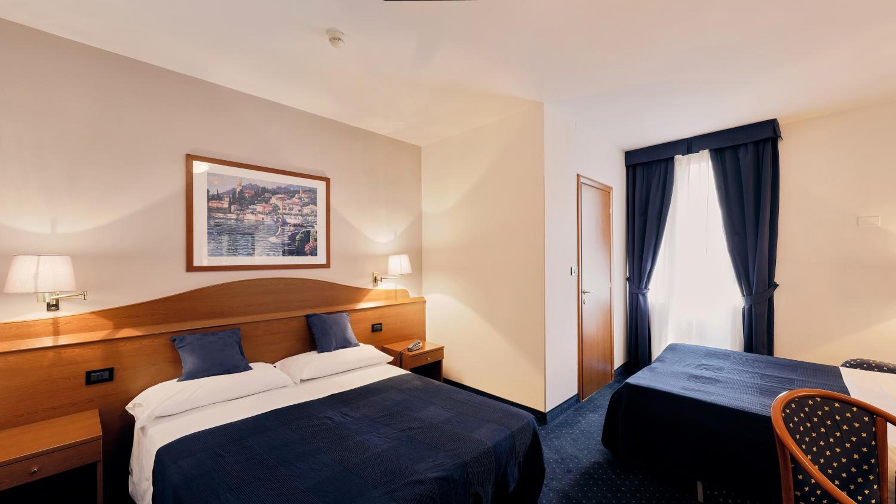 Triple Room - Photo 1