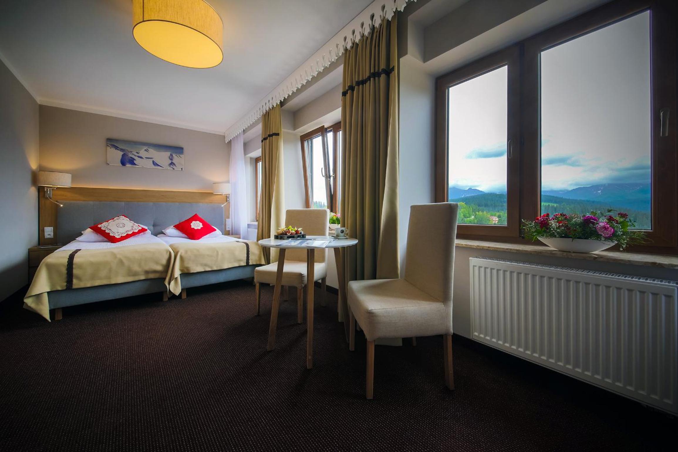Double or Twin Room - Photo 8