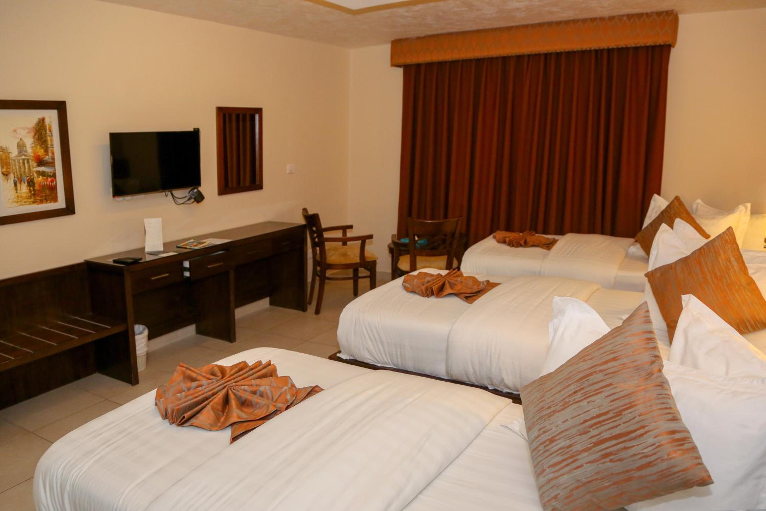 Standard Triple Room - Photo 3
