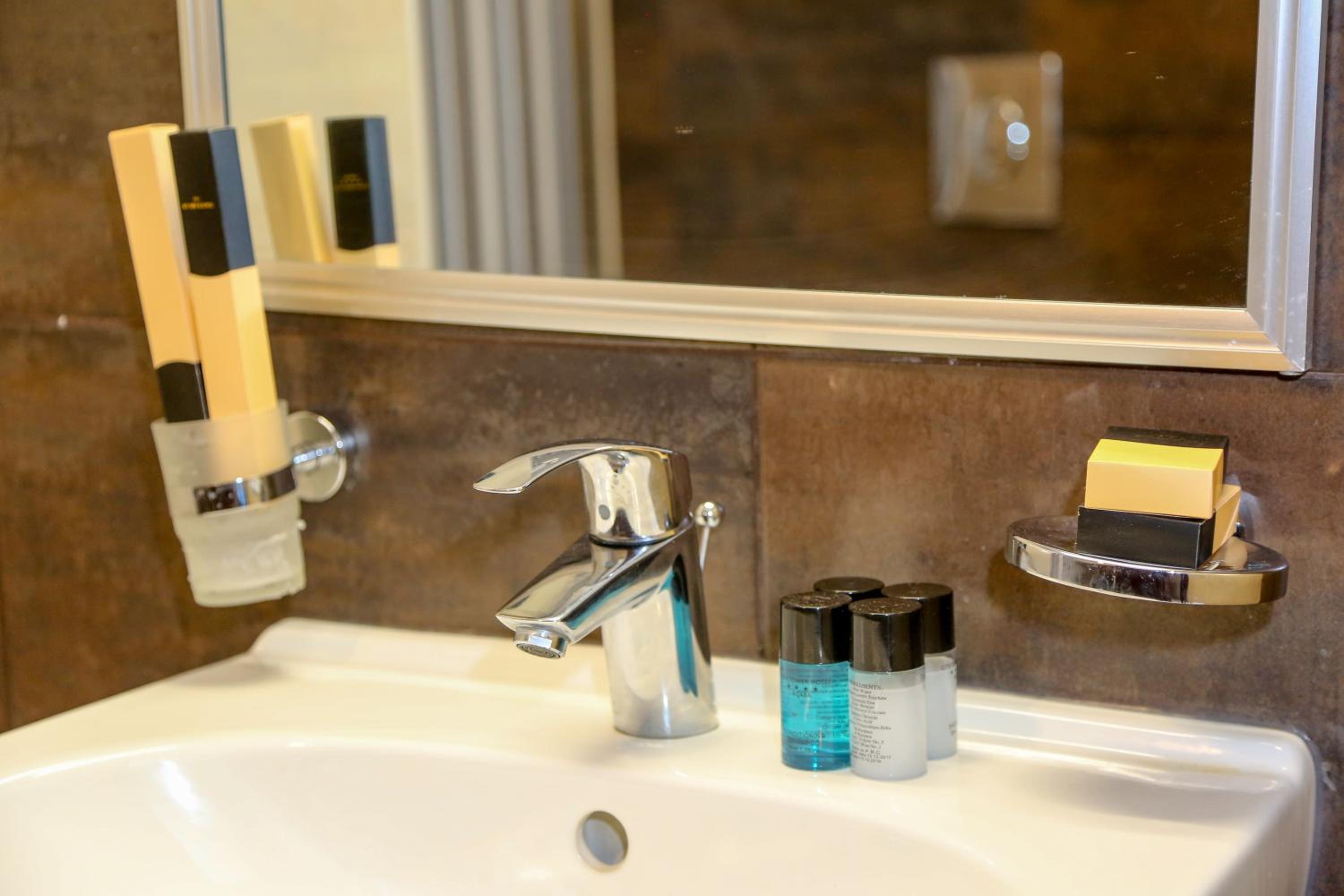 Family Suite - Photo 3