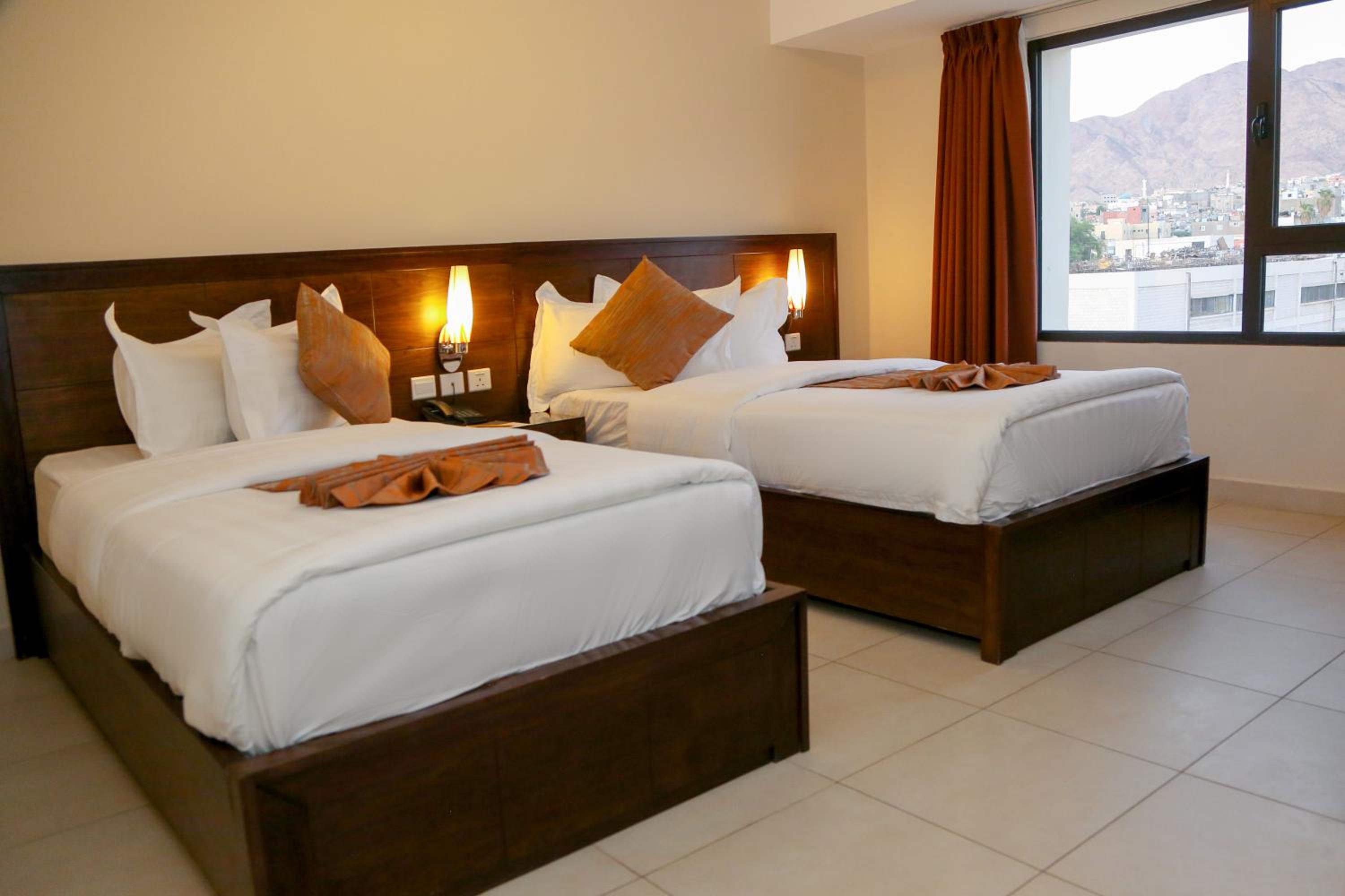 Standard Triple Room - Photo 4