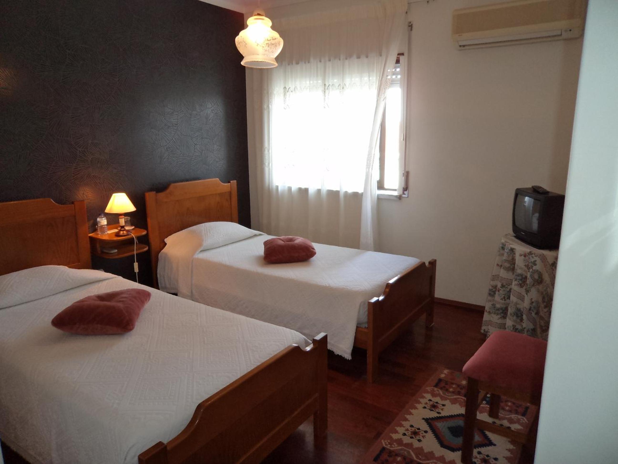 Triple Room - Photo 2