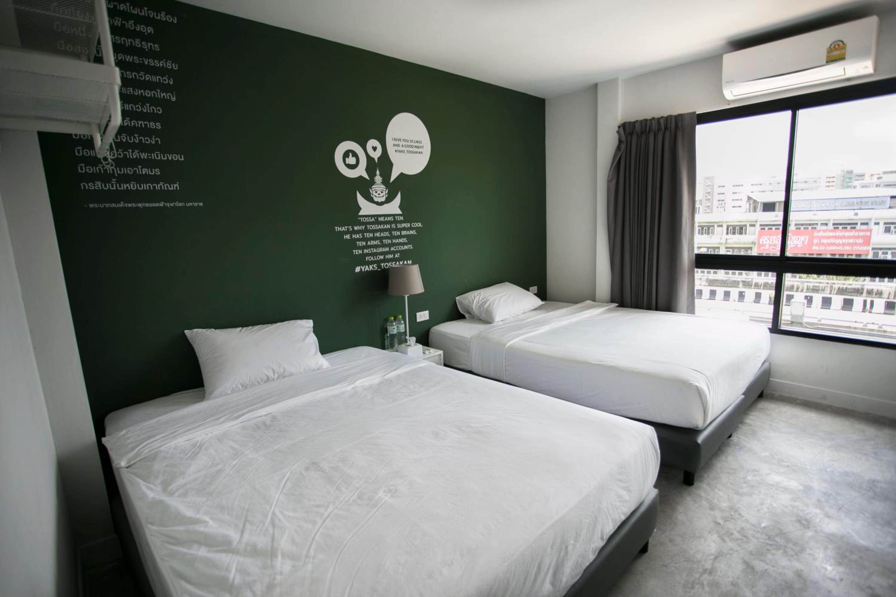 Twin Room with Shared Bathroom photo 1
