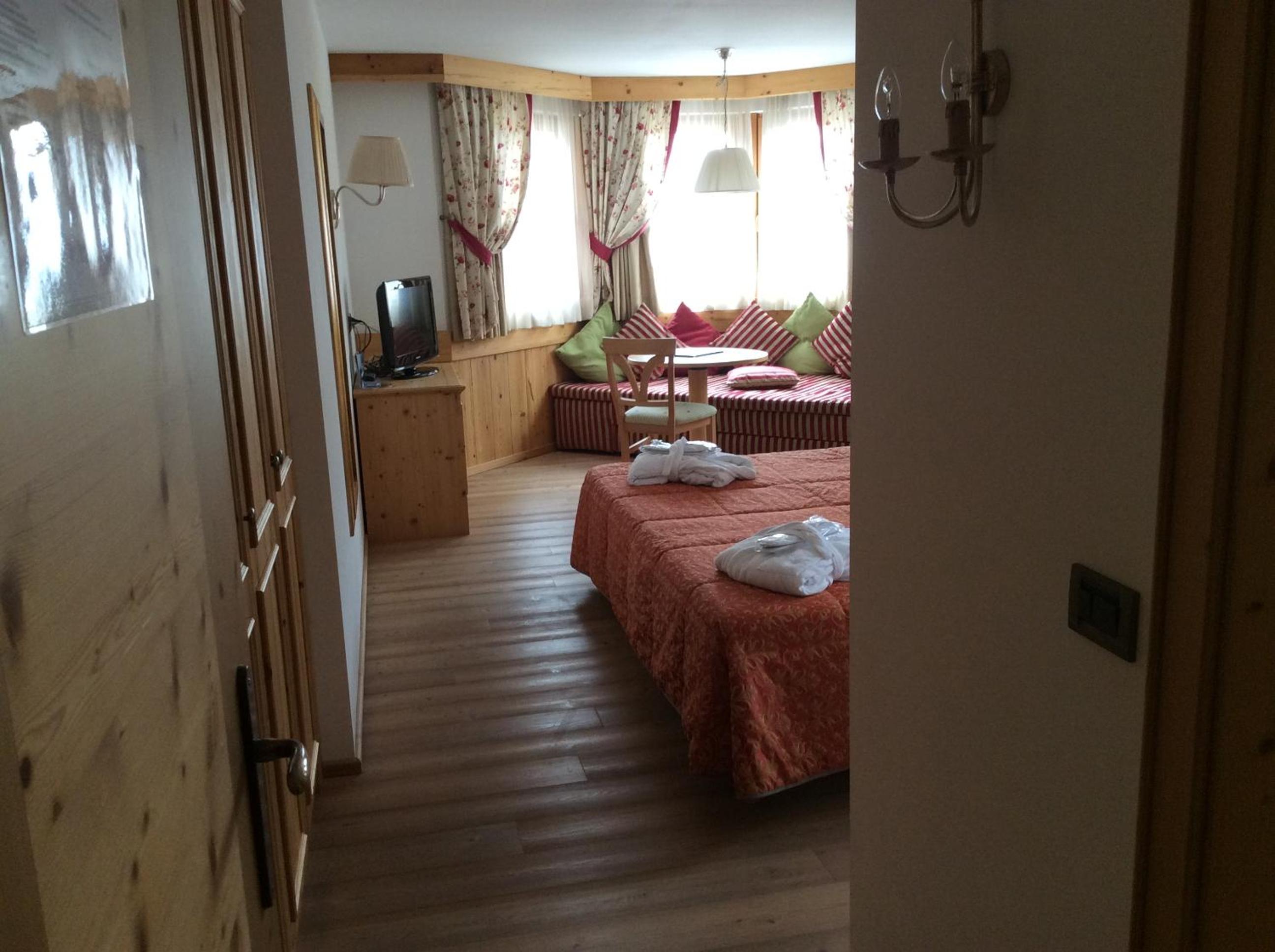 Superior Double Room - Photo 2