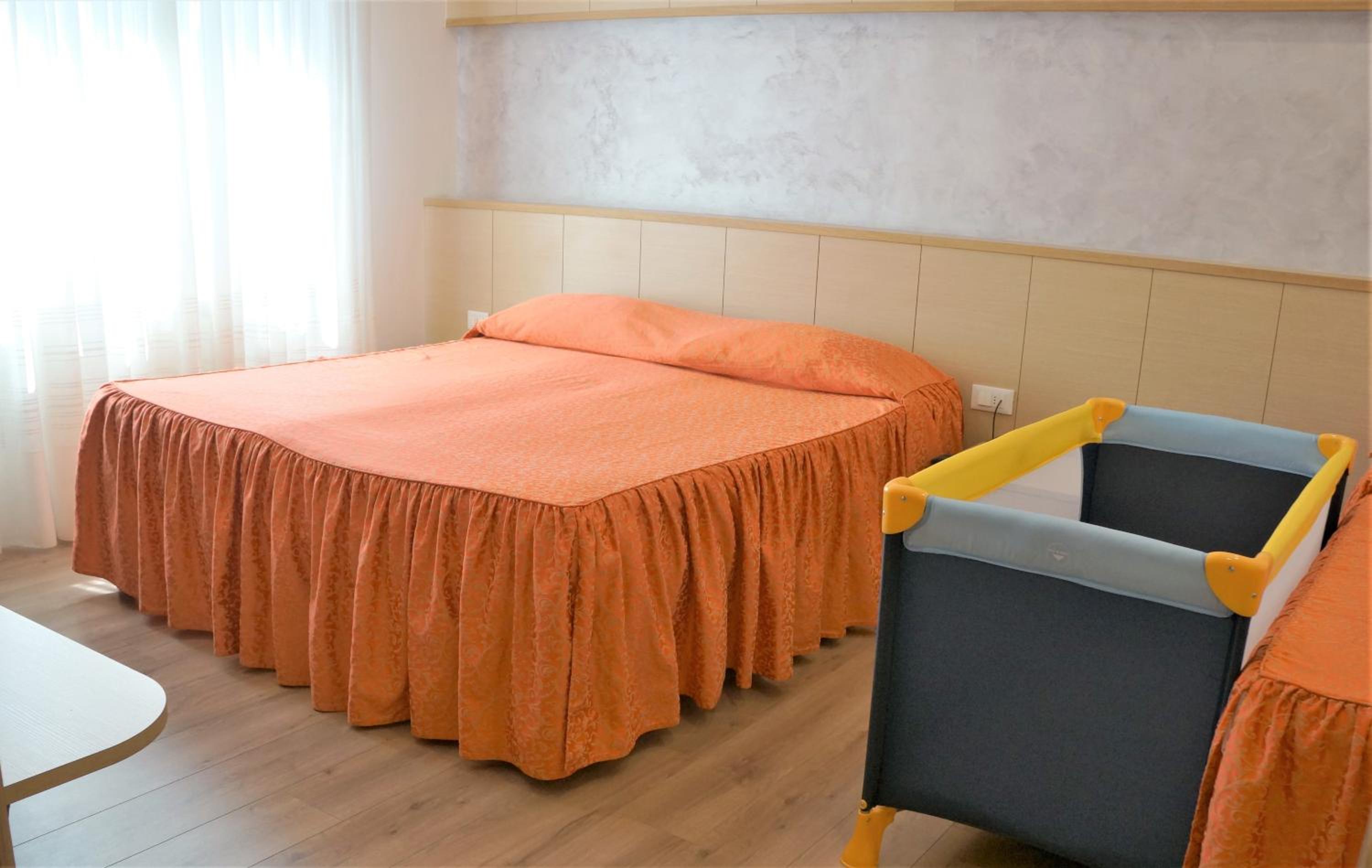 Triple Room - Photo 1