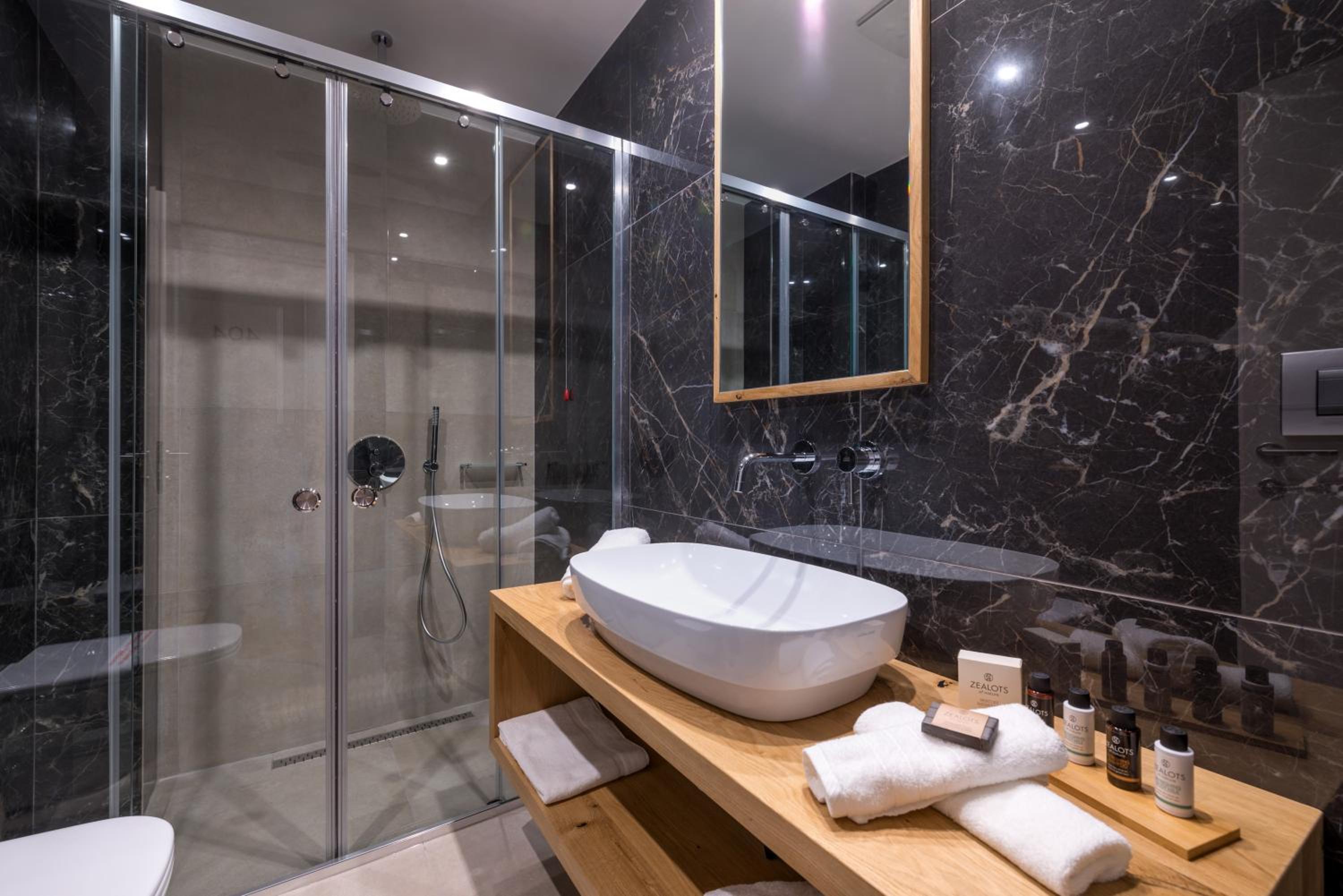 Twin Room with Side Sea View