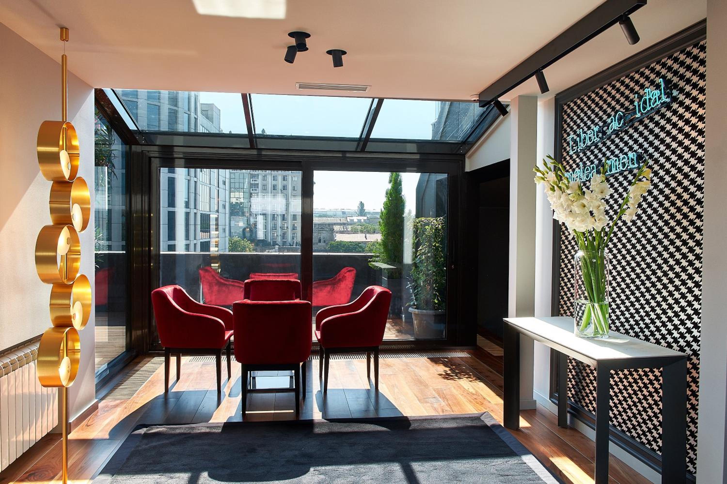 Penthouse with terrace photo 1