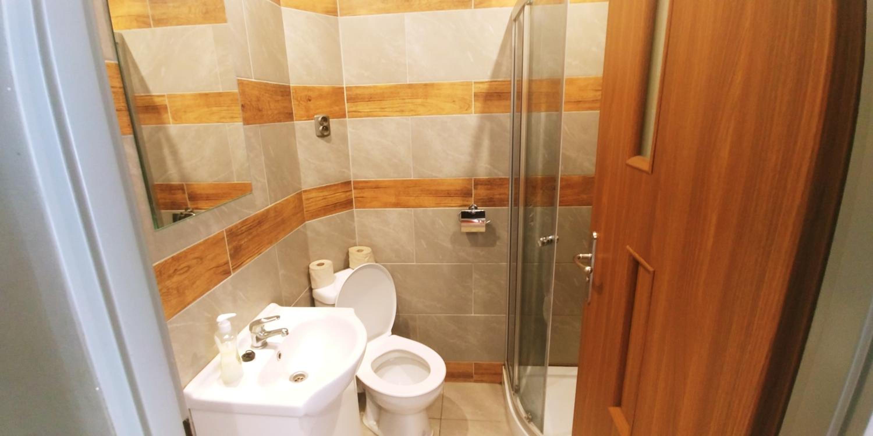Comfort Triple Room - Photo 9